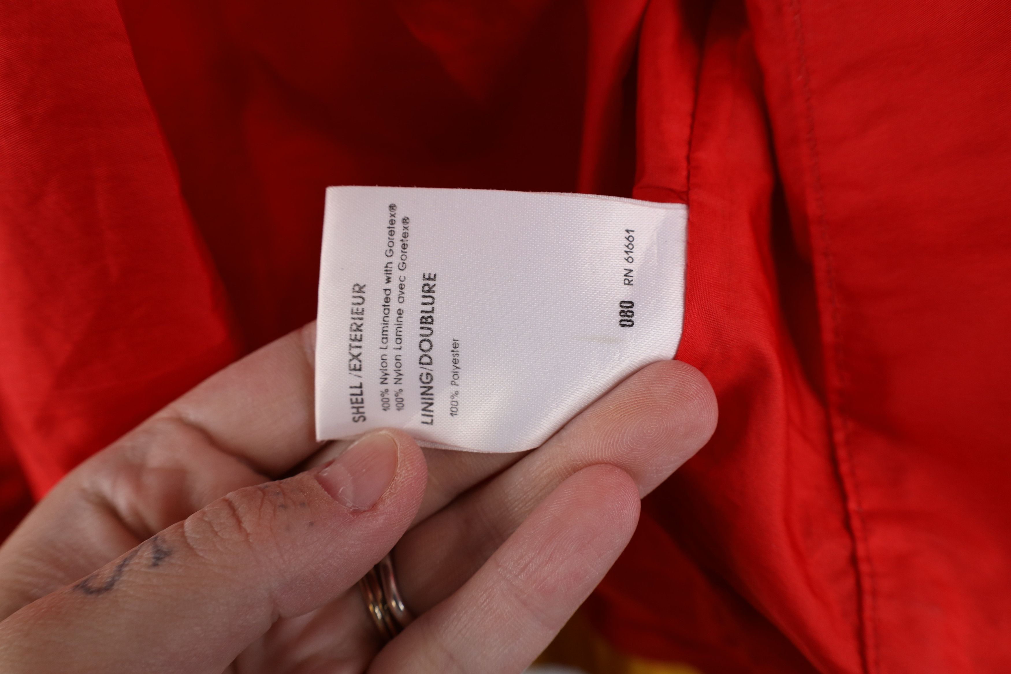 The North Face Vintage 90s The North Face Extreme Waterproof Jacket USA Size US L / EU 52-54 / 3 - 11 Thumbnail
