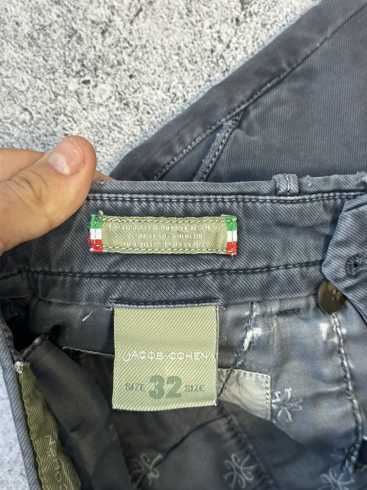 Jacob Cohen Jacob Cohen Casual Pants 32 Size Gray Size US 32 / EU 48 - 7 Thumbnail