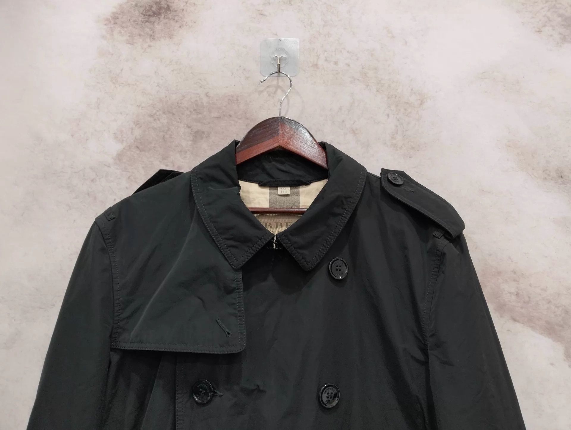 Burberry Burberry Classic Black Long Trench Coat XXL Size US XXL / EU 58 / 5 - 3 Thumbnail