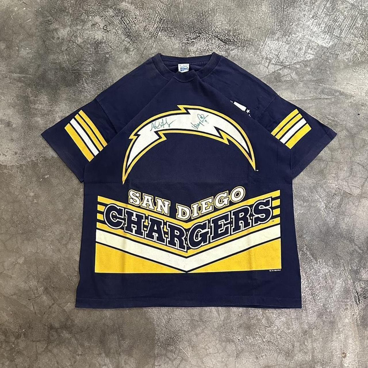 image of Vintage 90’S Salem Chargers Nfl Tshirt in Navy, Men's (Size XL)