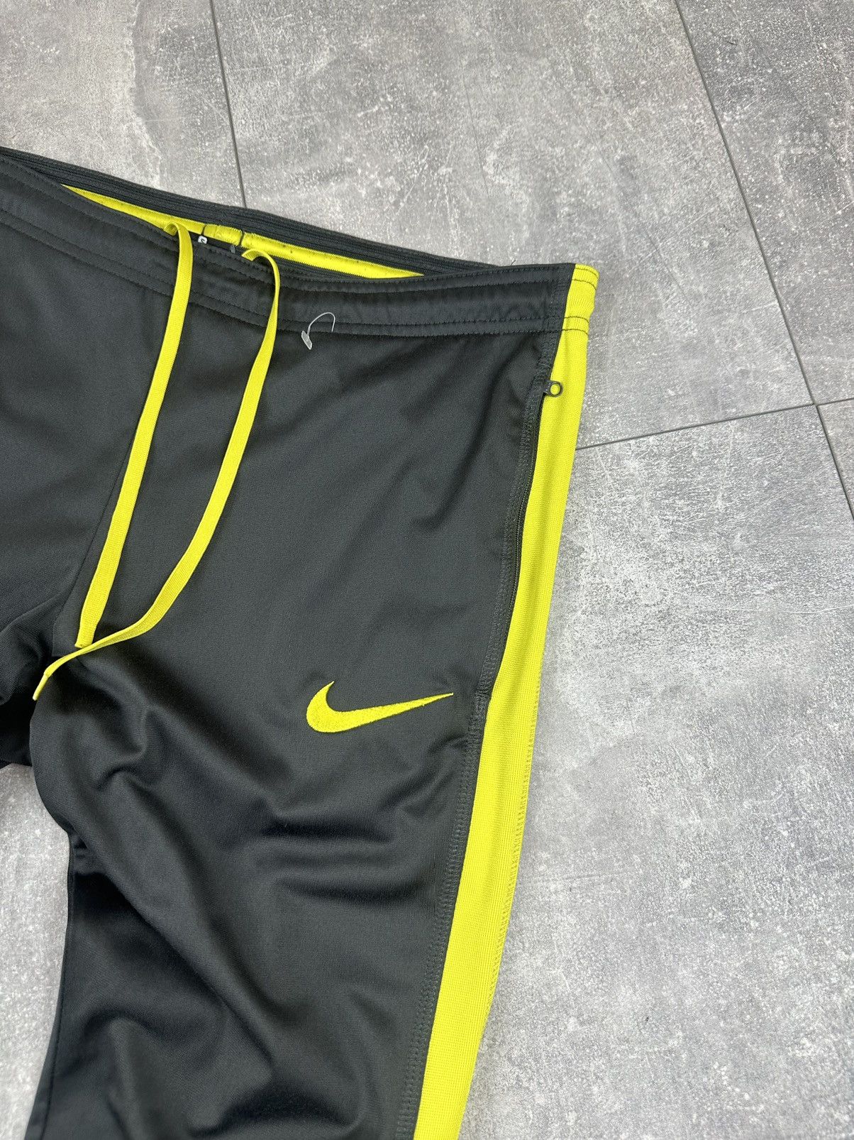 Nike Nike Manchester City Tracksuit Bottom Mens Pants Size US 32 / EU 48 - 4 Thumbnail