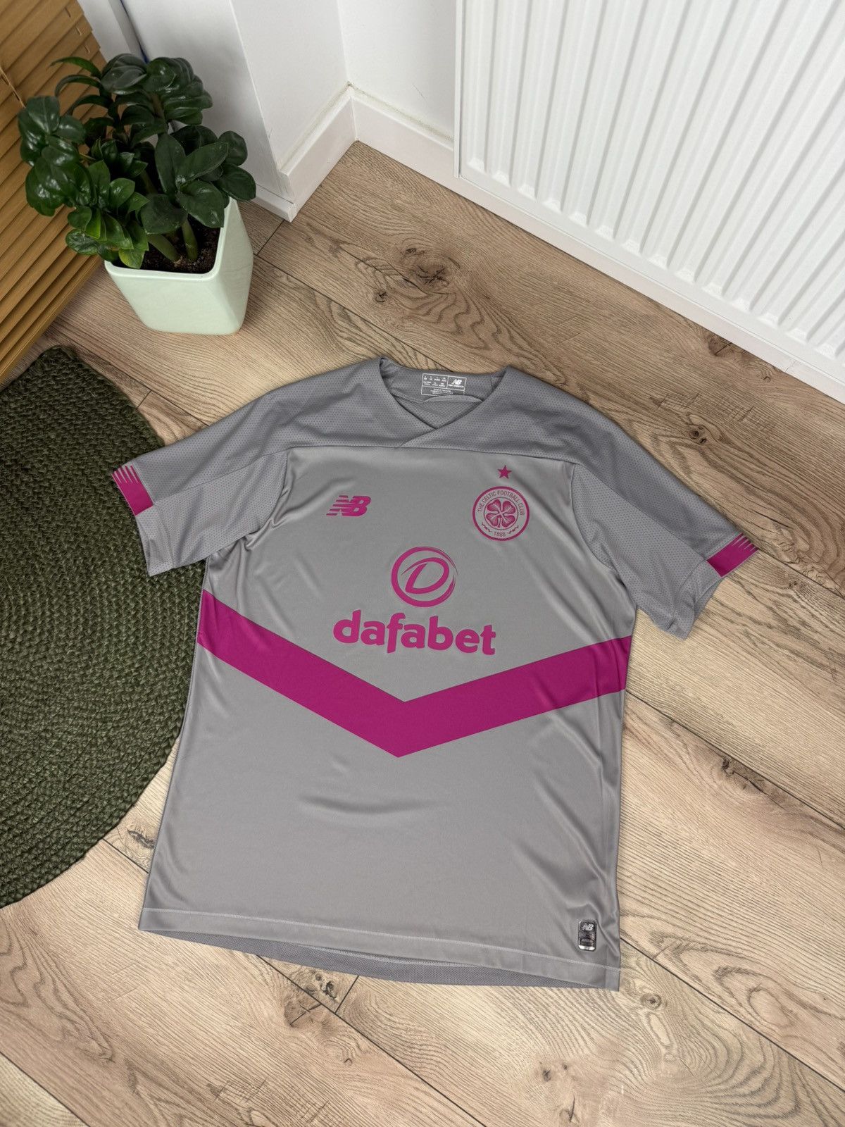 New Balance Mens Football T-Shirt Jersey New Balance Celtic Size L Size US L / EU 52-54 / 3 - 1 Thumbnail