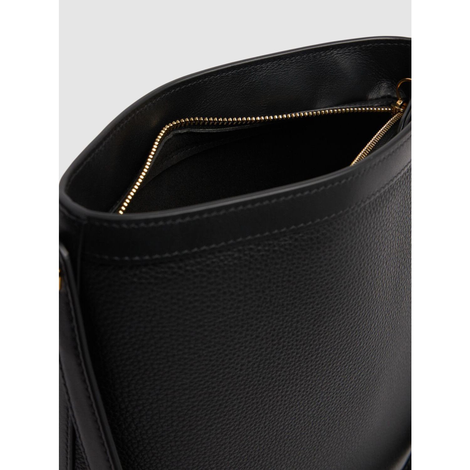 Savette SAVETTE Large Bucket Black Shoulder Bag New & Authentic Size ONE SIZE - 4 Thumbnail