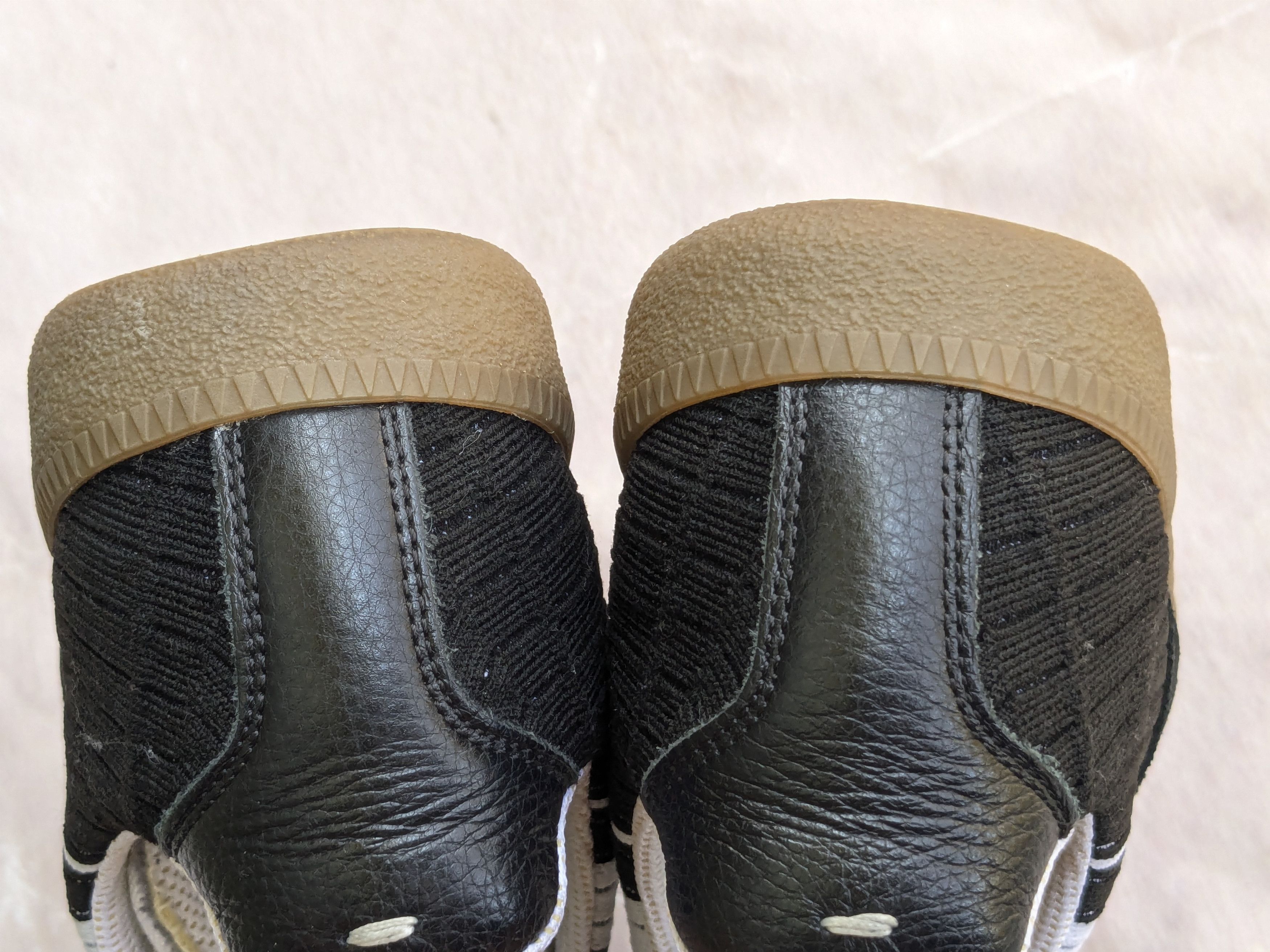 Maison Margiela Maison Margiela GAT Replica Gray Black 7.5 40.5 Low Suede Size US 7.5 / EU 40-41 - 15 Thumbnail