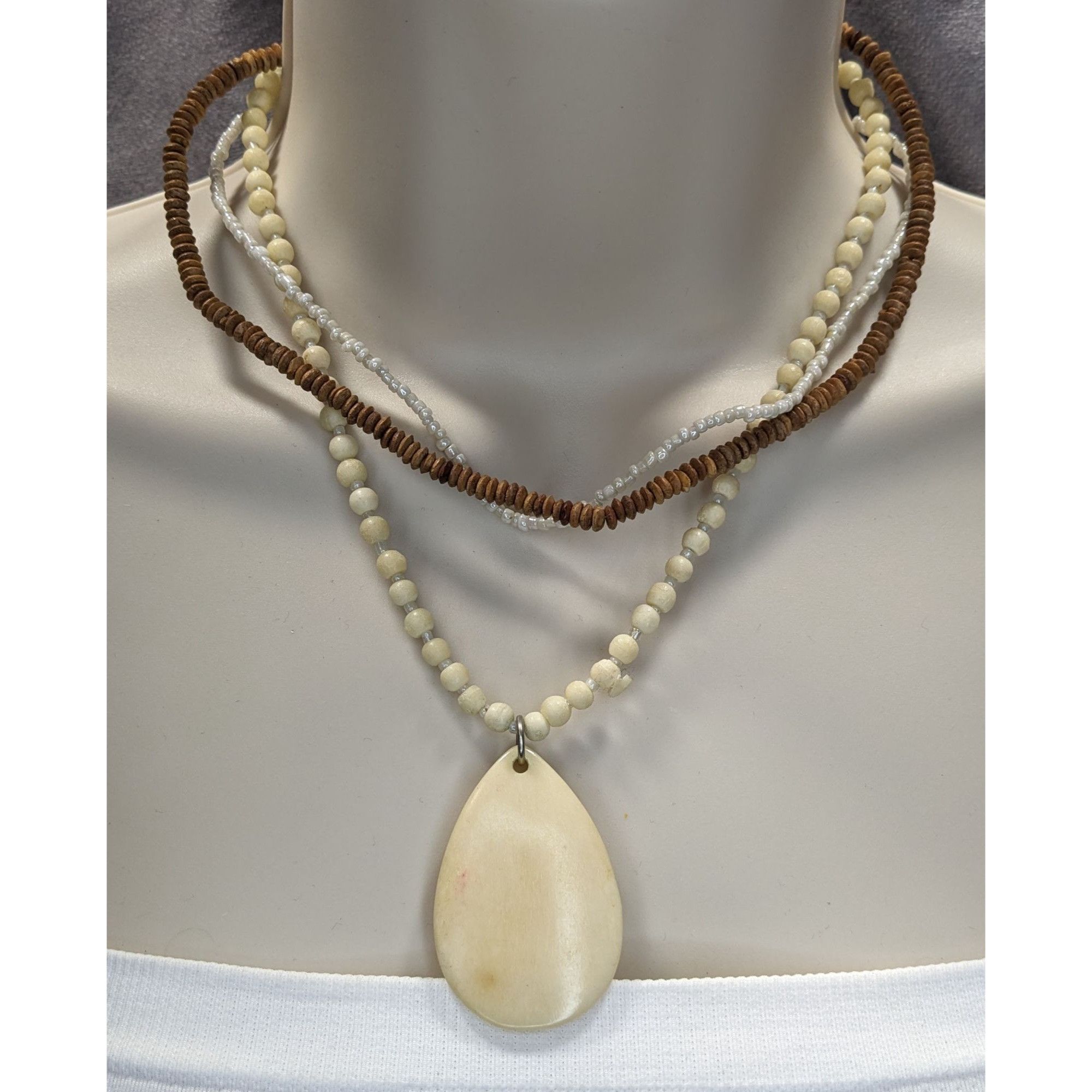 Other Vintage Boho Multi-Strand Necklace With Cream & Brown Beads Size ONE SIZE - 5 Thumbnail