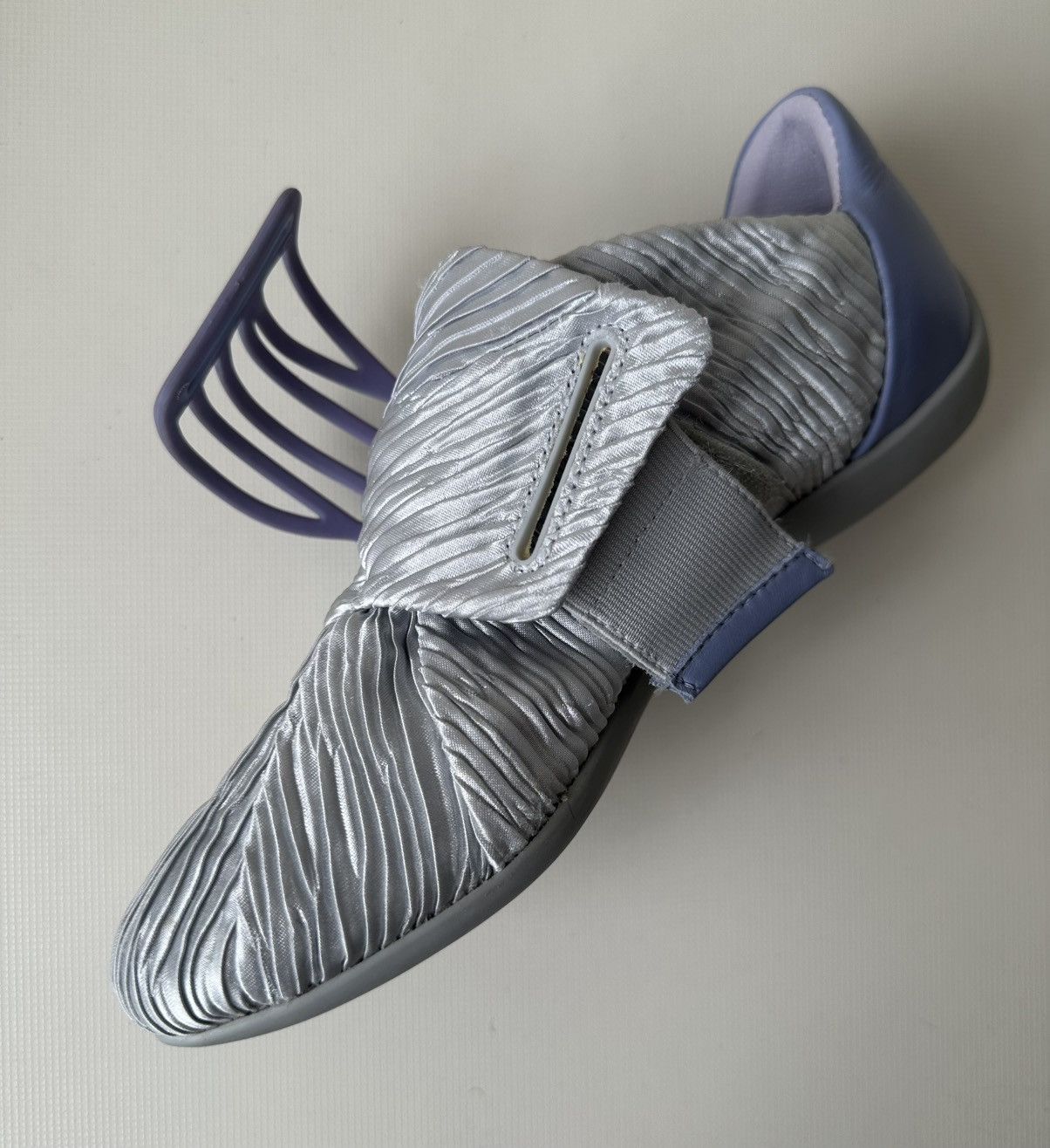 Puma Puma Zhongi Pleat (2007) vintage silver gray purple shoes Size US 6 / IT 36 - 4 Thumbnail