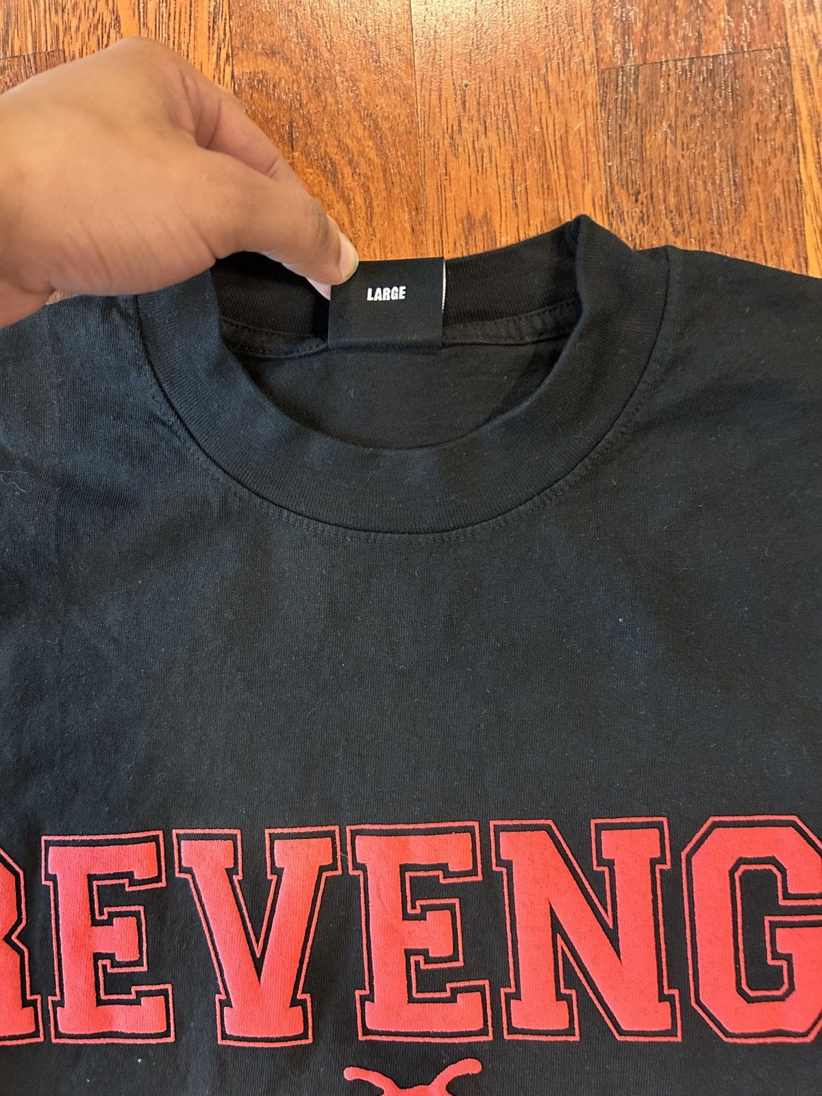 999 Club × Revenge Revenge x 999 Club “Bee Friends” Tee Black Size L Size US L / EU 52-54 / 3 - 3 Thumbnail