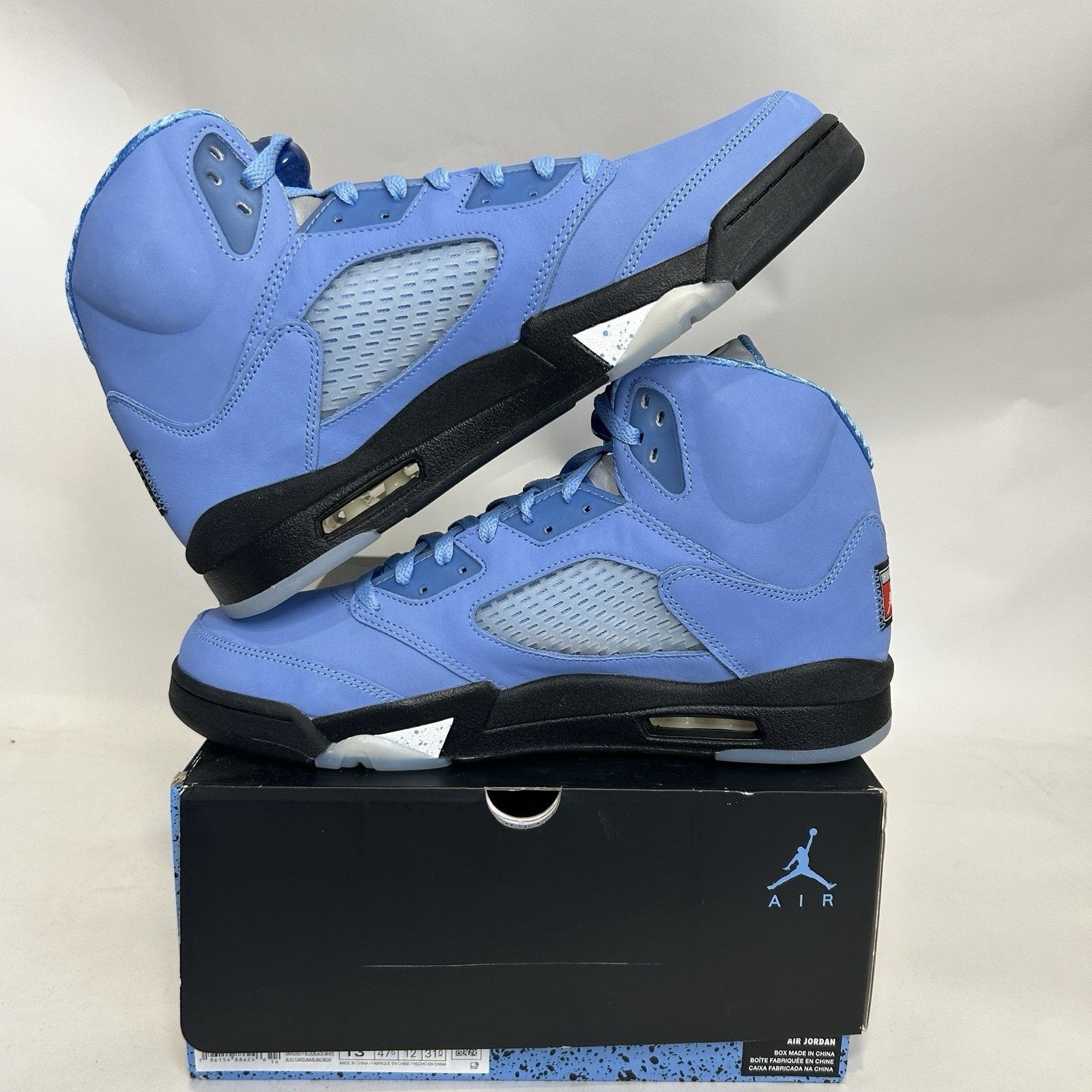 Jordan Brand Nike Air Jordan 5 Retro SE “UNC/University Blue” Size US 13 / EU 46 - 3 Thumbnail