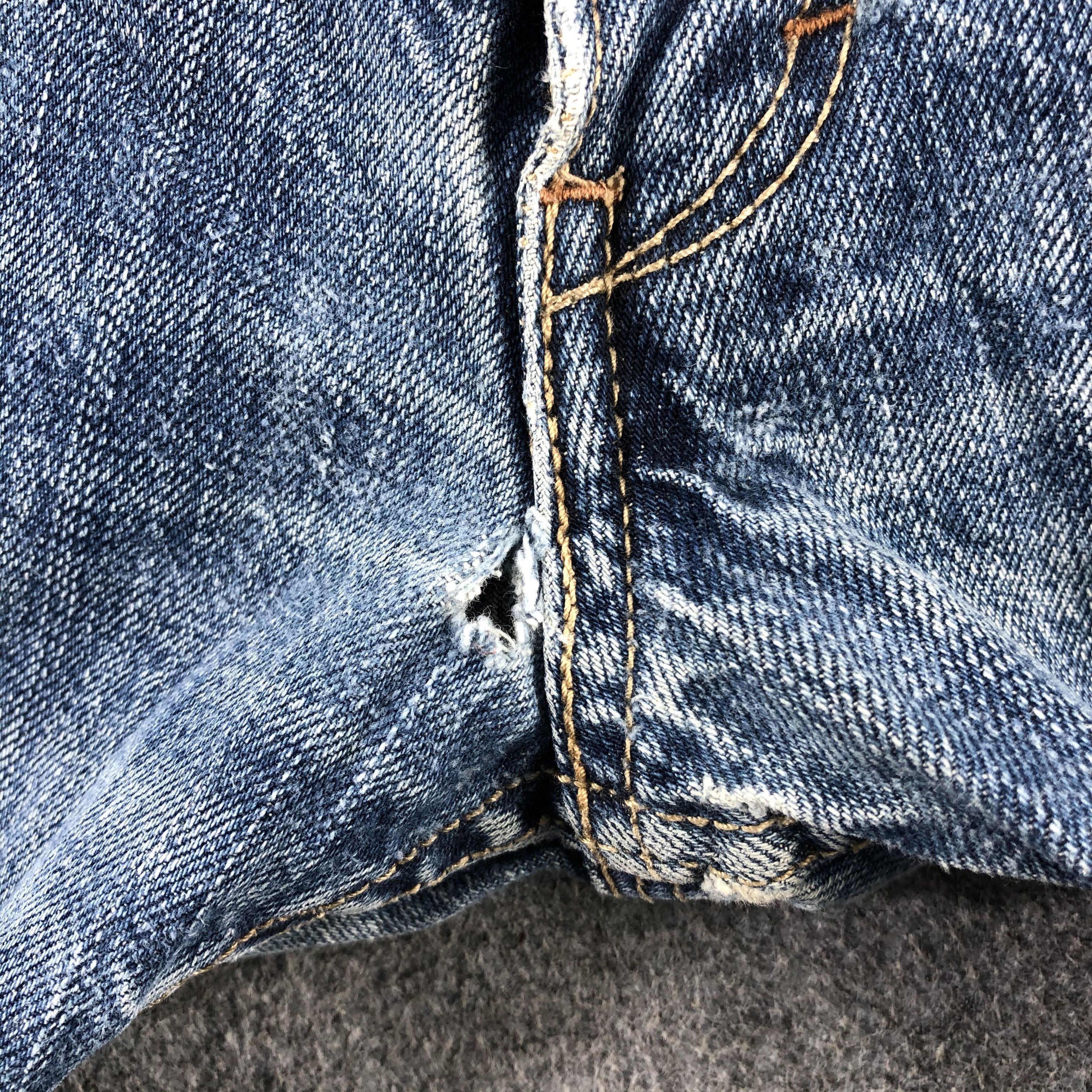 Levi's Vintage Blue Wash Levis 514 Jeans-J2398 Size US 32 / EU 48 - 9 Thumbnail