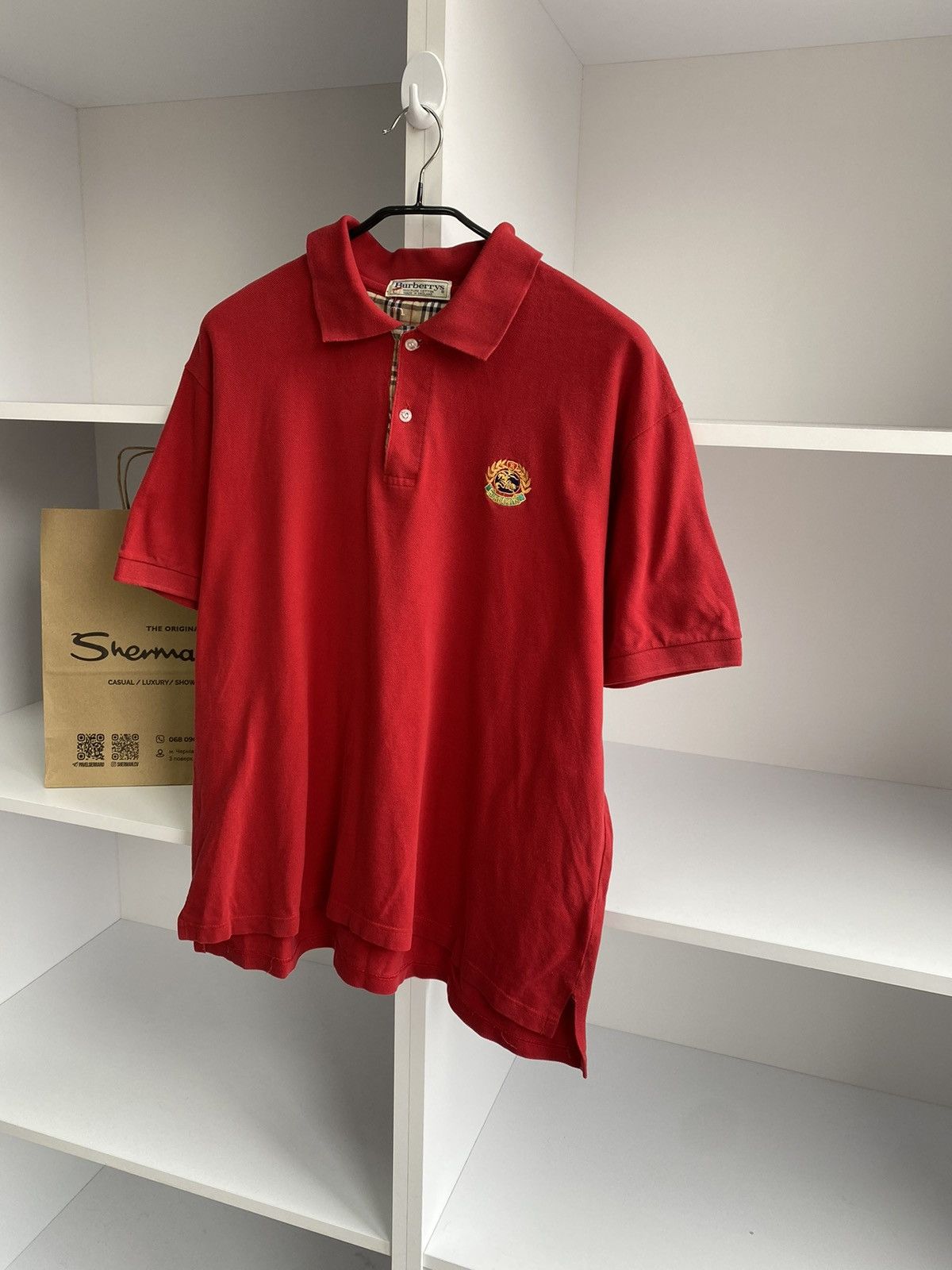 Burberry × Vintage Vintage Burberry Red Luxury Polo T-Shirt Size US L / EU 52-54 / 3 - 4 Thumbnail