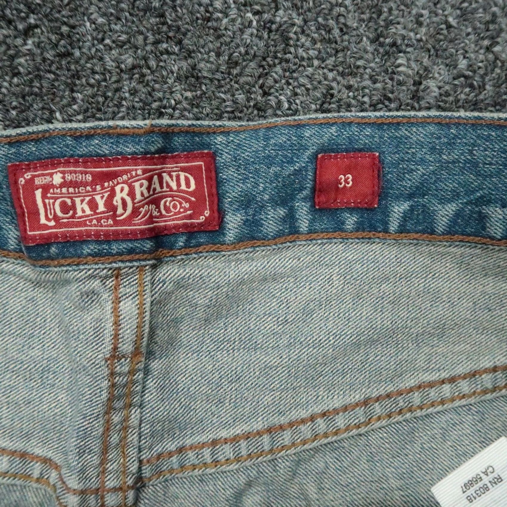 Lucky Brand Lucky Brand Jeans Mens 35x33 Slim Distressed Paint Splatter Blue Denim 5-Pocket Straight Zip Button Inseam 33 Vintage No Mens Size US 35 - 5 Thumbnail
