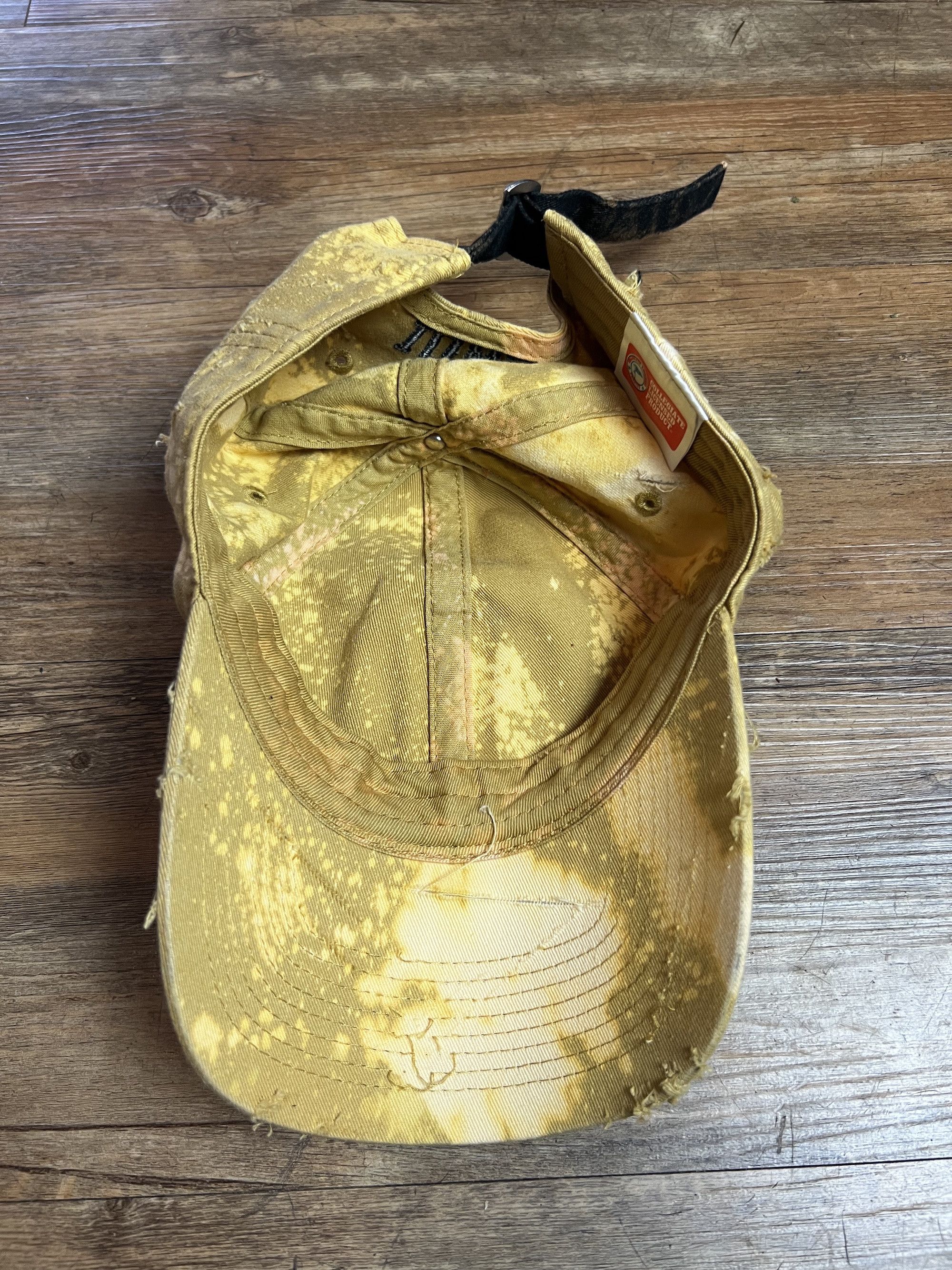Vintage Vintage 1990's Iowa Hawkeyes Distressed Strapback Dad Hat Size ONE SIZE - 6 Thumbnail