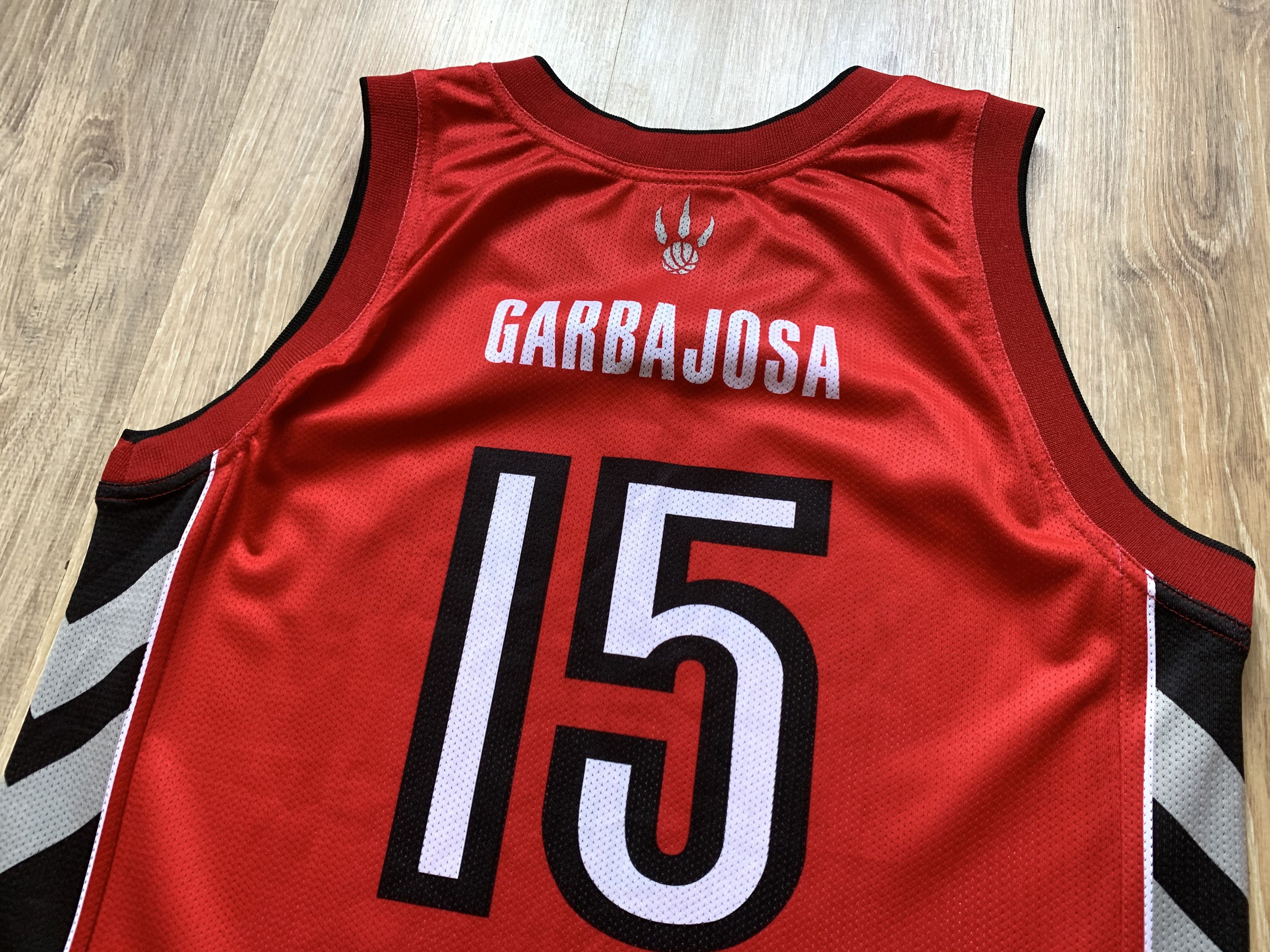 Champion × NBA × Vintage Vintage Champion Kids Toronto Raptors Jorge Garbajosa #15 Size US XXS / EU 40 - 5 Thumbnail