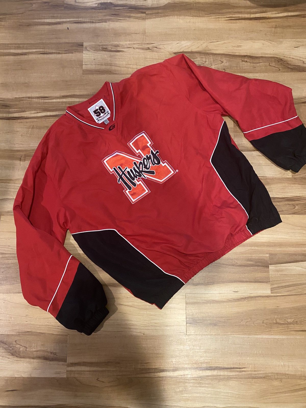 Vintage Vintage Nebraska Cornhuskers Windbreaker Size US XL / EU 56 / 4 - 1 Thumbnail