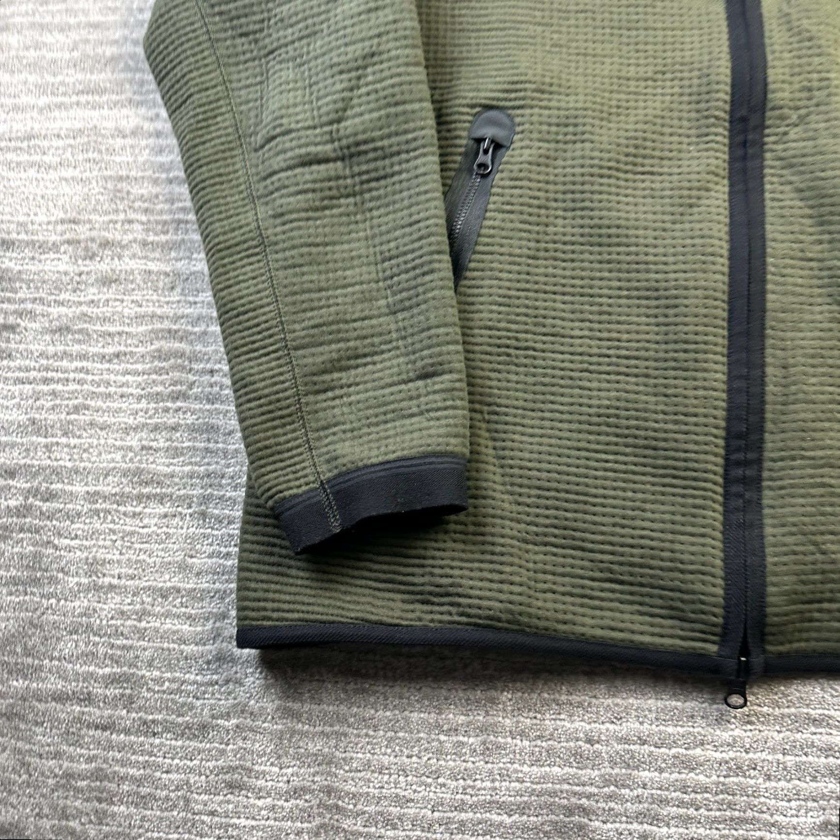 Nike Nike Jacket Mens M Green Tech Pack Windrunner Full Zip Olive Size US M / EU 48-50 / 2 - 3 Thumbnail