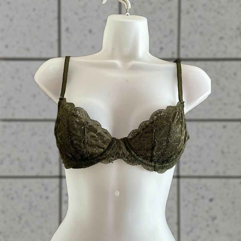 Victoria's Secret Victoria's Secret Pink Bra Unlined Underwire 32C Green Demis Floral Nylon Elastane Womens B Cup Underwire, 34 Band Size ONE SIZE - 1 Thumbnail