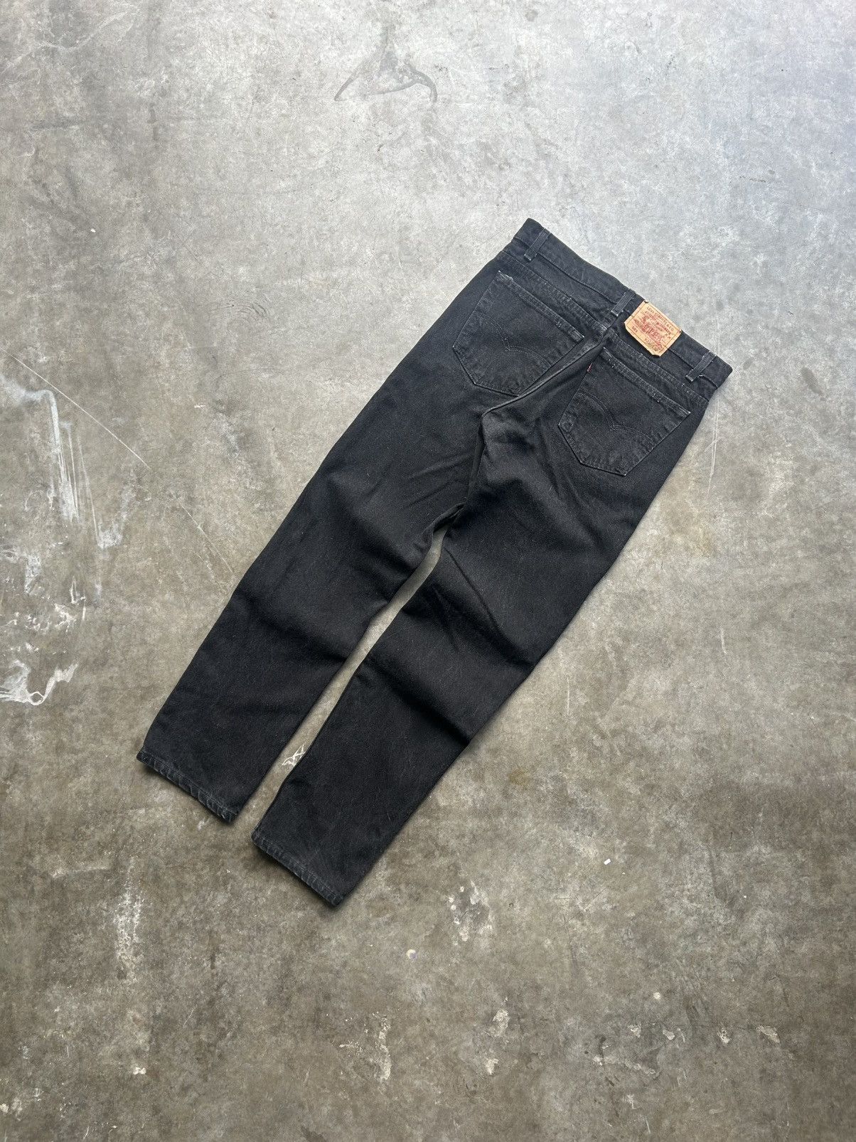 Levi's Vintage Early 1990s 505 Dark Wash Levi’s Size US 33 - 1 Thumbnail