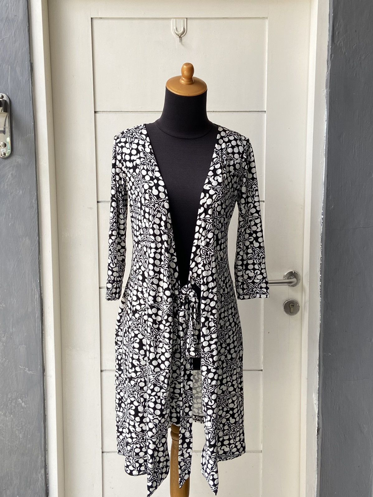 Diane von Furstenberg Diane Von Furstenberg Cardigan Size XS / US 0-2 / IT 36-38 - 1 Thumbnail