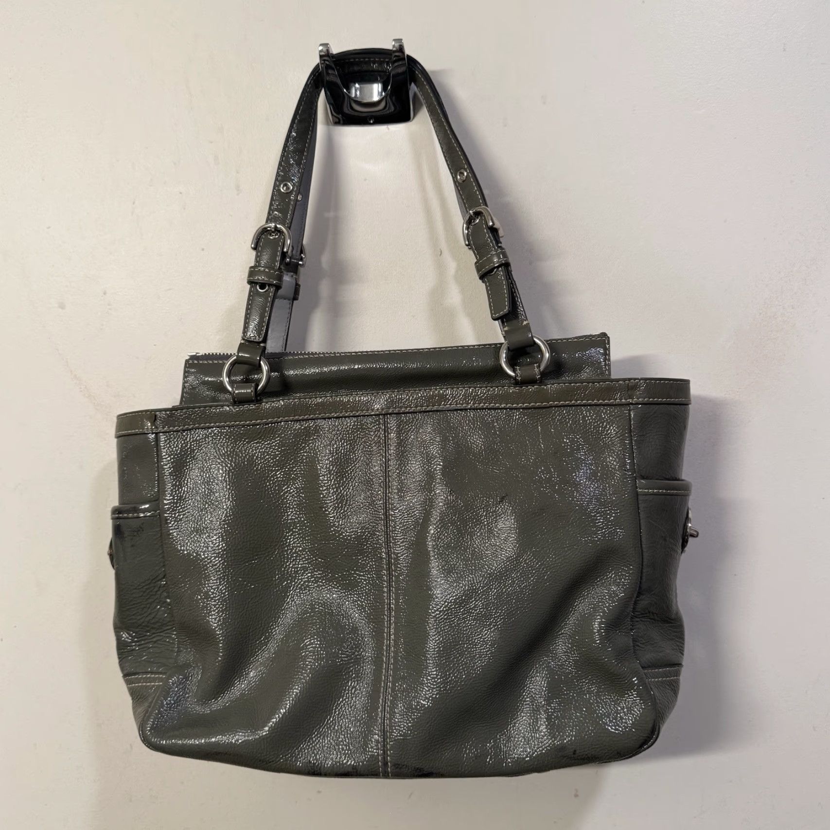 Coach Gallery Patent Leather Green Satchel Tote Bag Womens Medium?