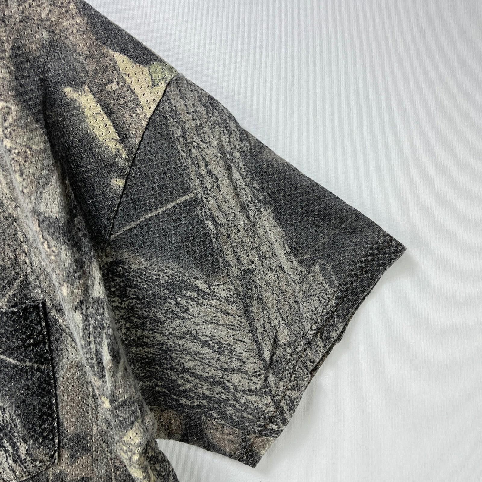 Vintage Vintage '90s Realtree Camo T-Shirt Large Size US L / EU 52-54 / 3 - 4 Thumbnail