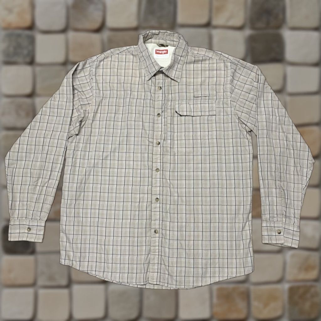 Wrangler Wrangler Mens Long Sleeve Shirt Tan Plaid Size Large Western Button-Down Cowboy Casual Workwear Capable of Regular Fit by Wrangler Men Size US L / EU 52-54 / 3 - 1 Thumbnail