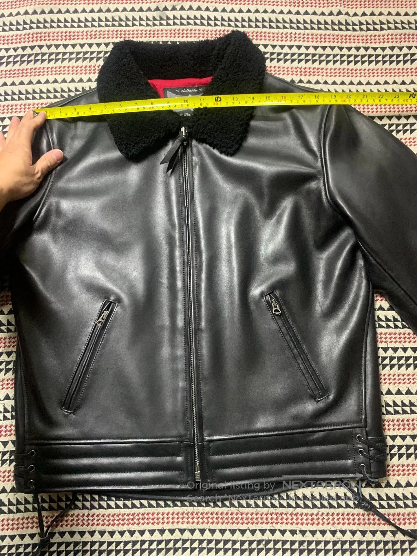 Schott black leather motorcycle jacket with fur collar. Size US L / EU 52-54 / 3 - 6 Thumbnail