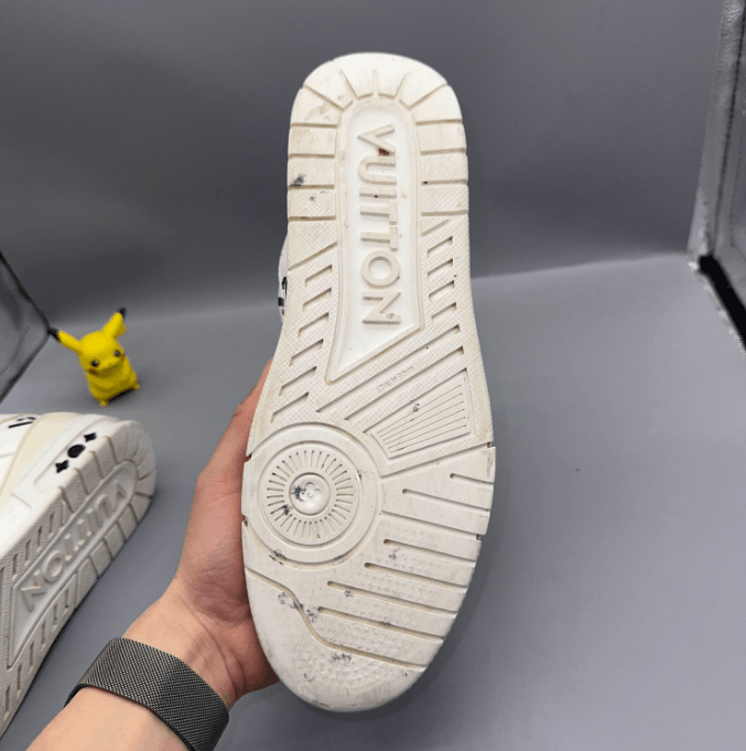 Louis Vuitton Louis Vuitton low-top shoes Size US 9 / EU 42 - 6 Thumbnail