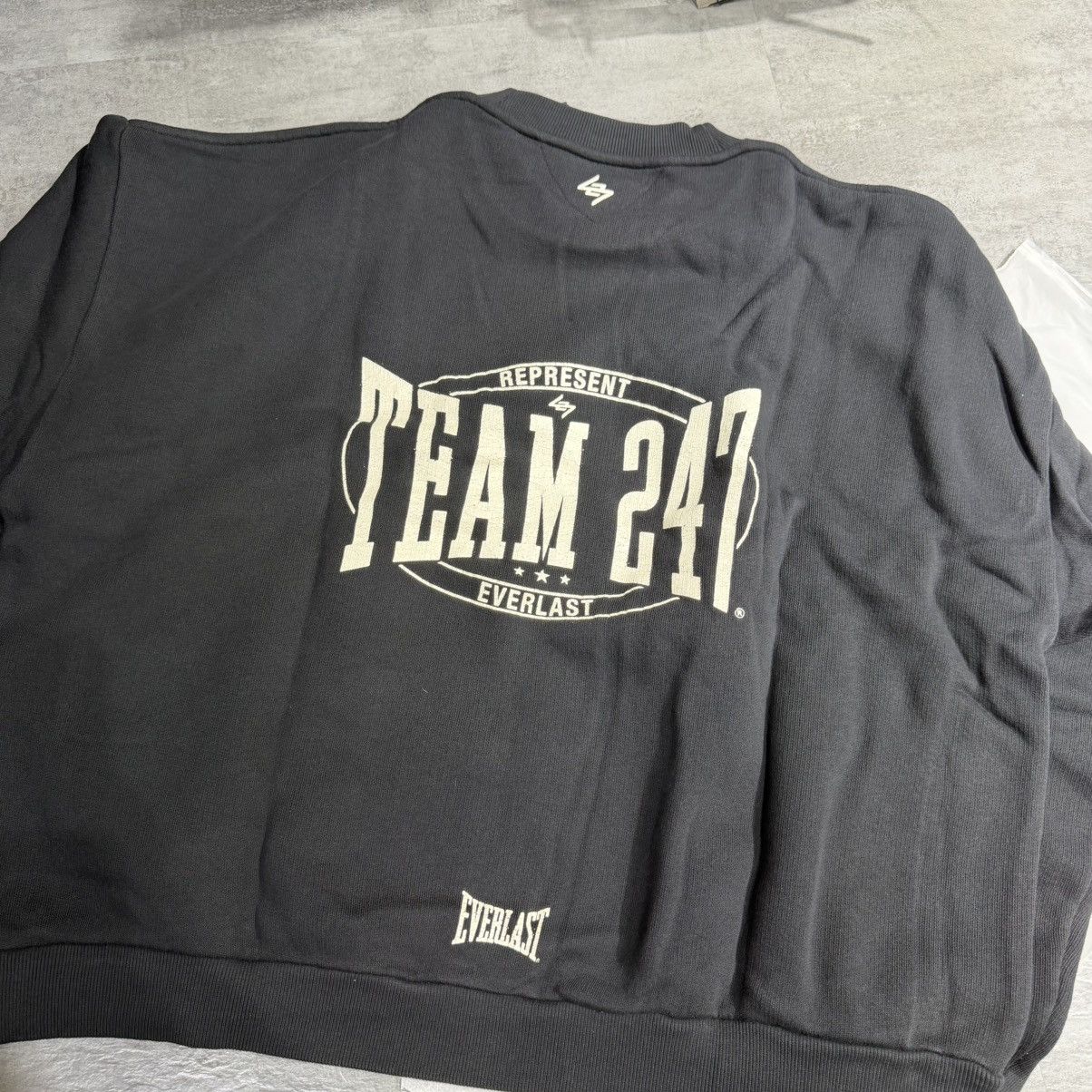 Represent Clo. Represent Team 247 x Everlast Training Camp Boxy Sweater Size US XL / EU 56 / 4 - 2 Thumbnail