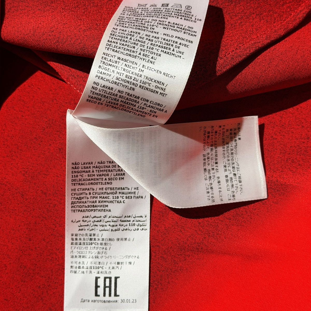 Salvatore Ferragamo Gradient effect v neck hoodie Size US L / EU 52-54 / 3 - 4 Thumbnail