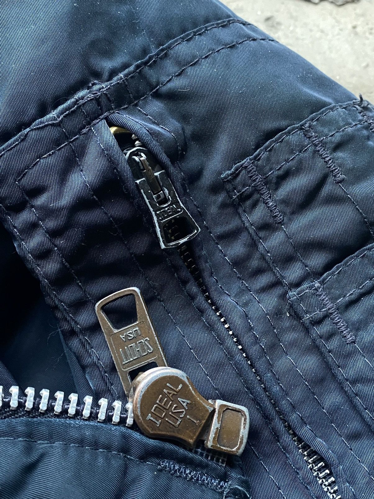 Alpha Industries SCHOTT CWU-R BOMBER MILITARY FLIGHT 🪖 Size US L / EU 52-54 / 3 - 8 Thumbnail