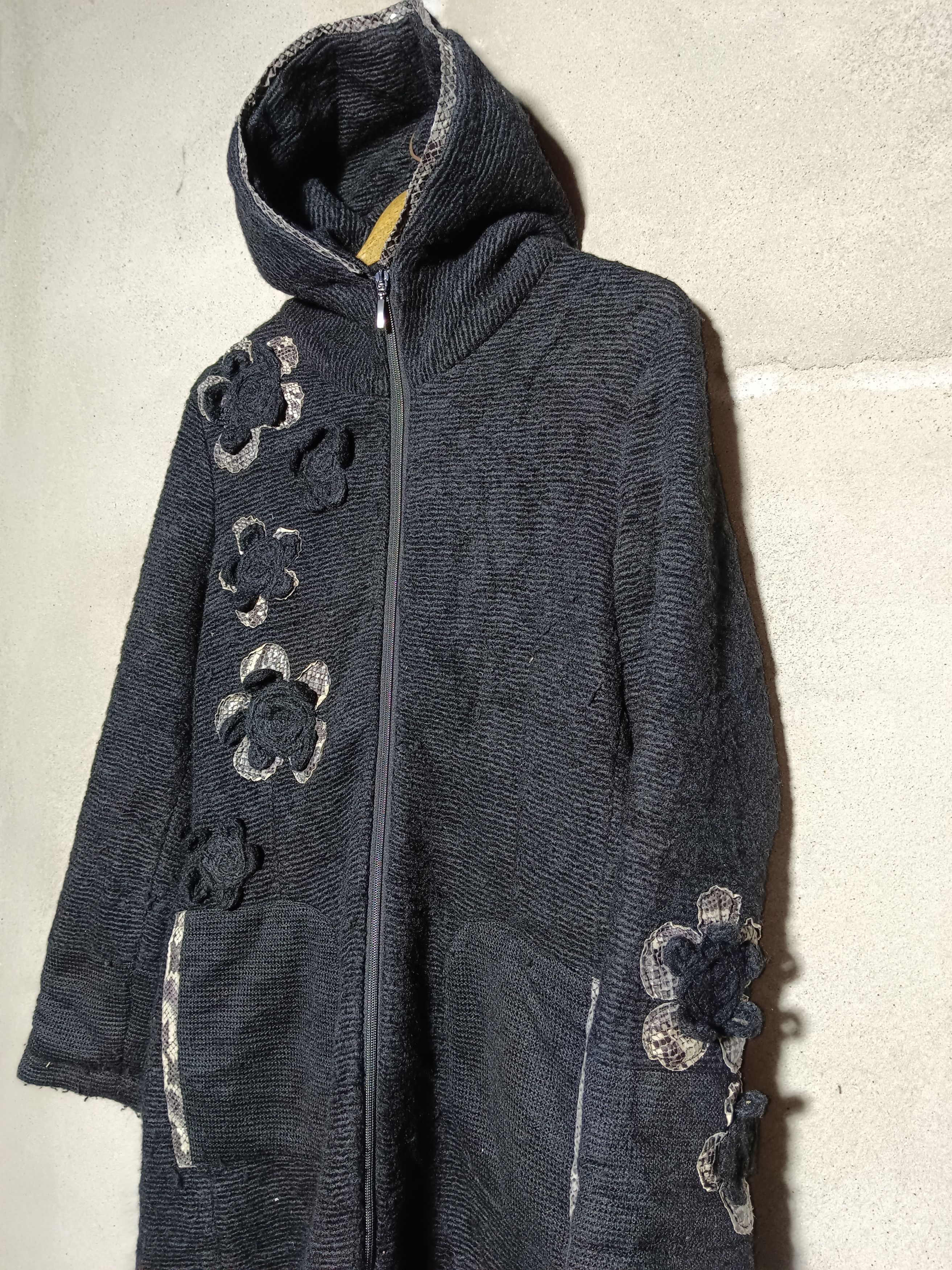 Vintage Zoe Long Jacket Coat Snakes Flowers Size US M / EU 48-50 / 2 - 4 Thumbnail