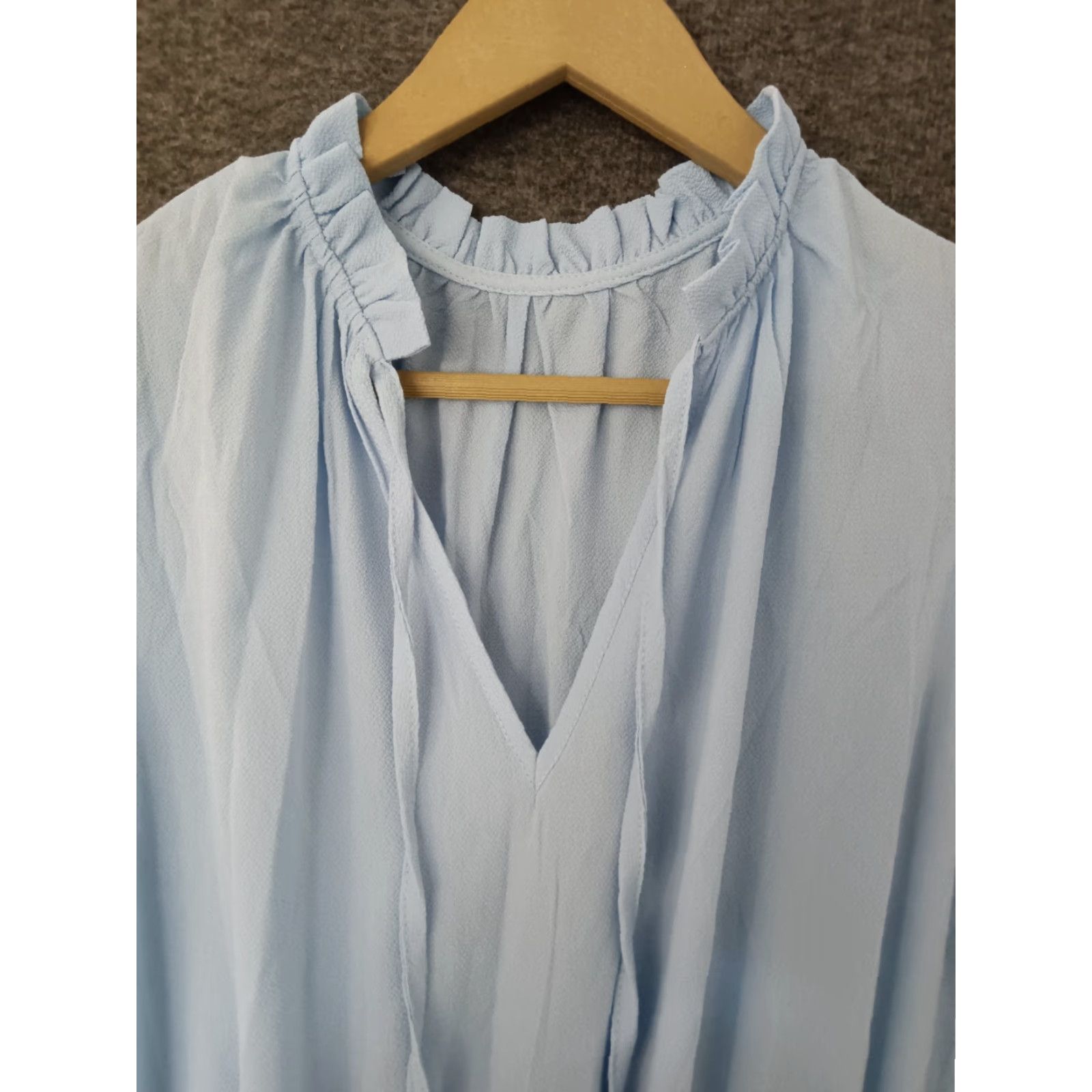 Vintage VINTAGE Women's V-Neck Pleated Sleeveless Mini Dress Blue M Dress Womens Pleated Sleeveless Mini Dress Blue M Vintage Size M / US 6-8 / IT 42-44 - 3 Thumbnail