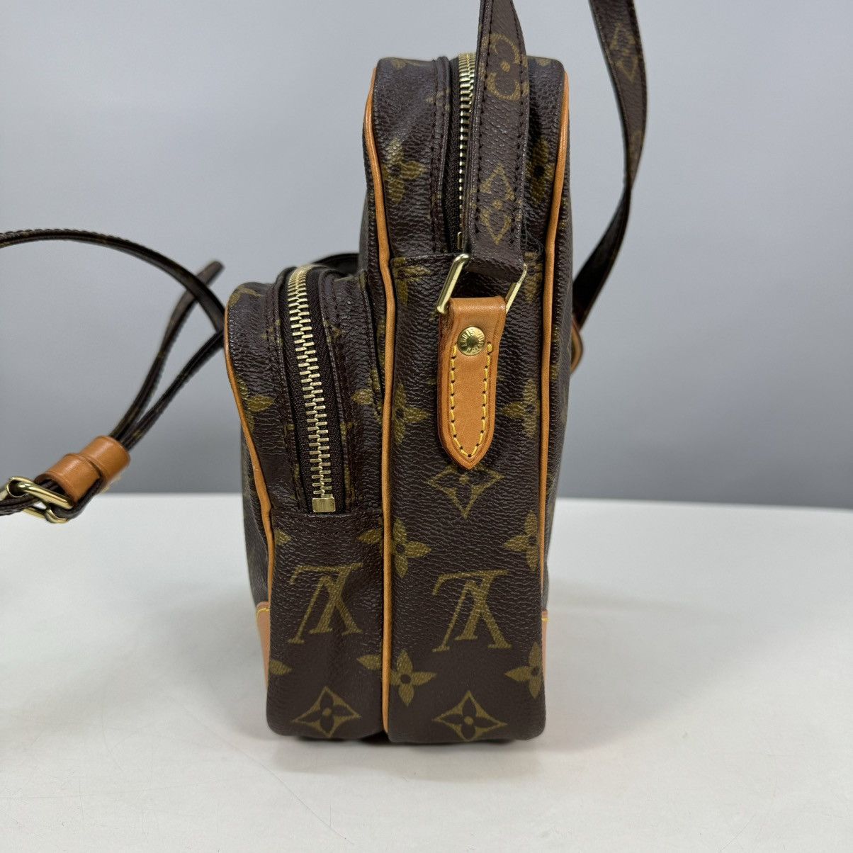 Louis Vuitton LOUIS VUITTON AMAZONE LV MONOGRAM Size ONE SIZE - 7 Thumbnail