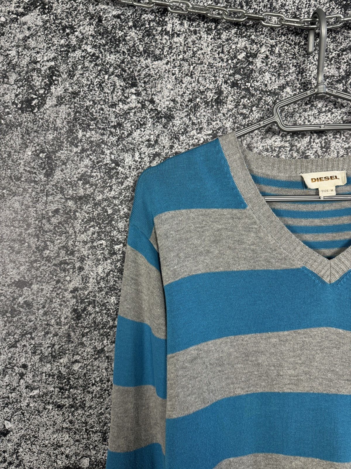 Diesel Men’s Diesel Vintage Striped V-Neck Pullover Sweater Size M Size US M / EU 48-50 / 2 - 3 Thumbnail