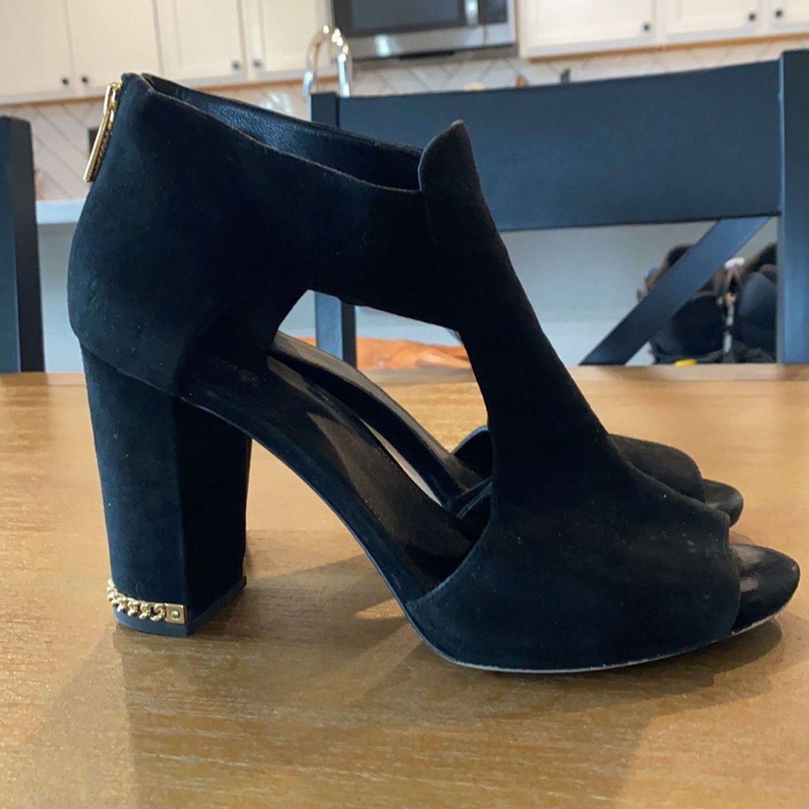 Michael Kors Michael Kors Sabrina block heel suede gold accents open toe Size US 9.5 / IT 39.5 - 9 Thumbnail