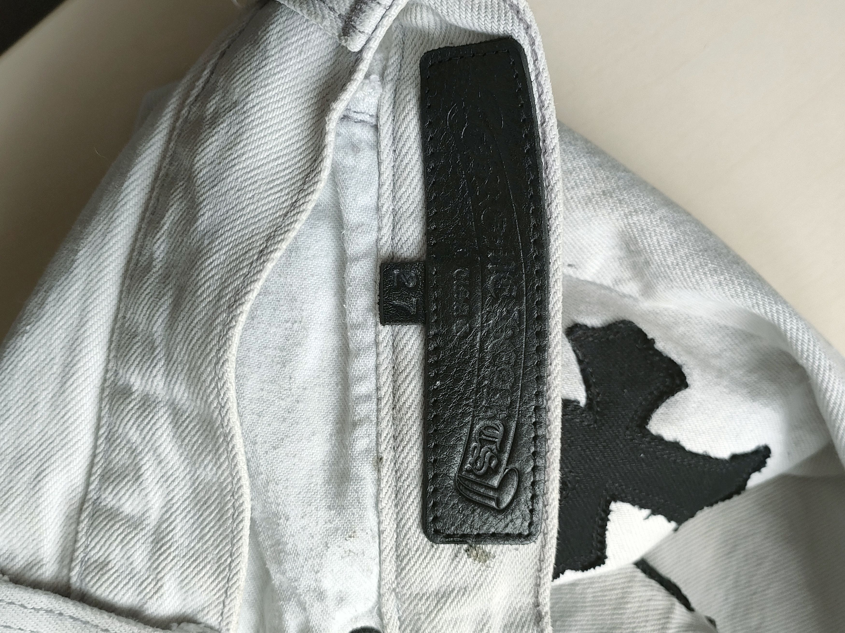Chrome Hearts Chrome Hearts Silver Cross Patches Light Gray Jeans Size 27" / US 4 / IT 40 - 8 Thumbnail