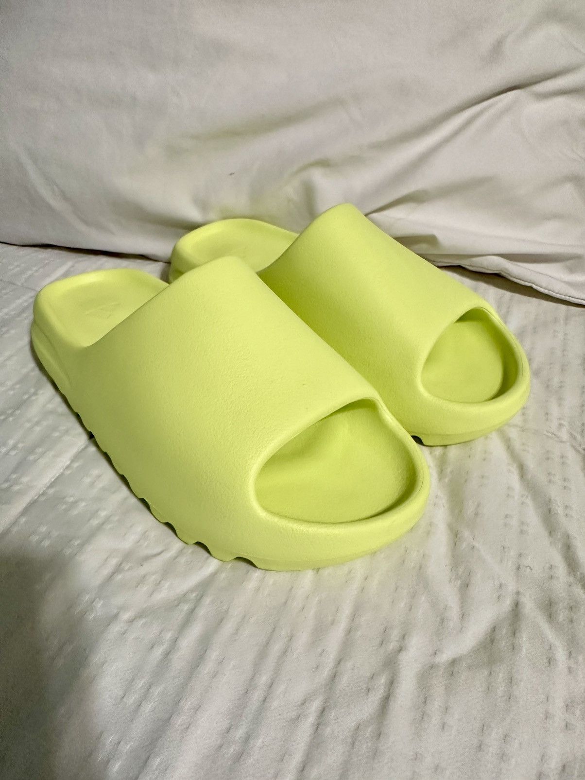 Adidas Yeezy Slides Glow Green size 9 Size US 9 / EU 42 - 1 Thumbnail