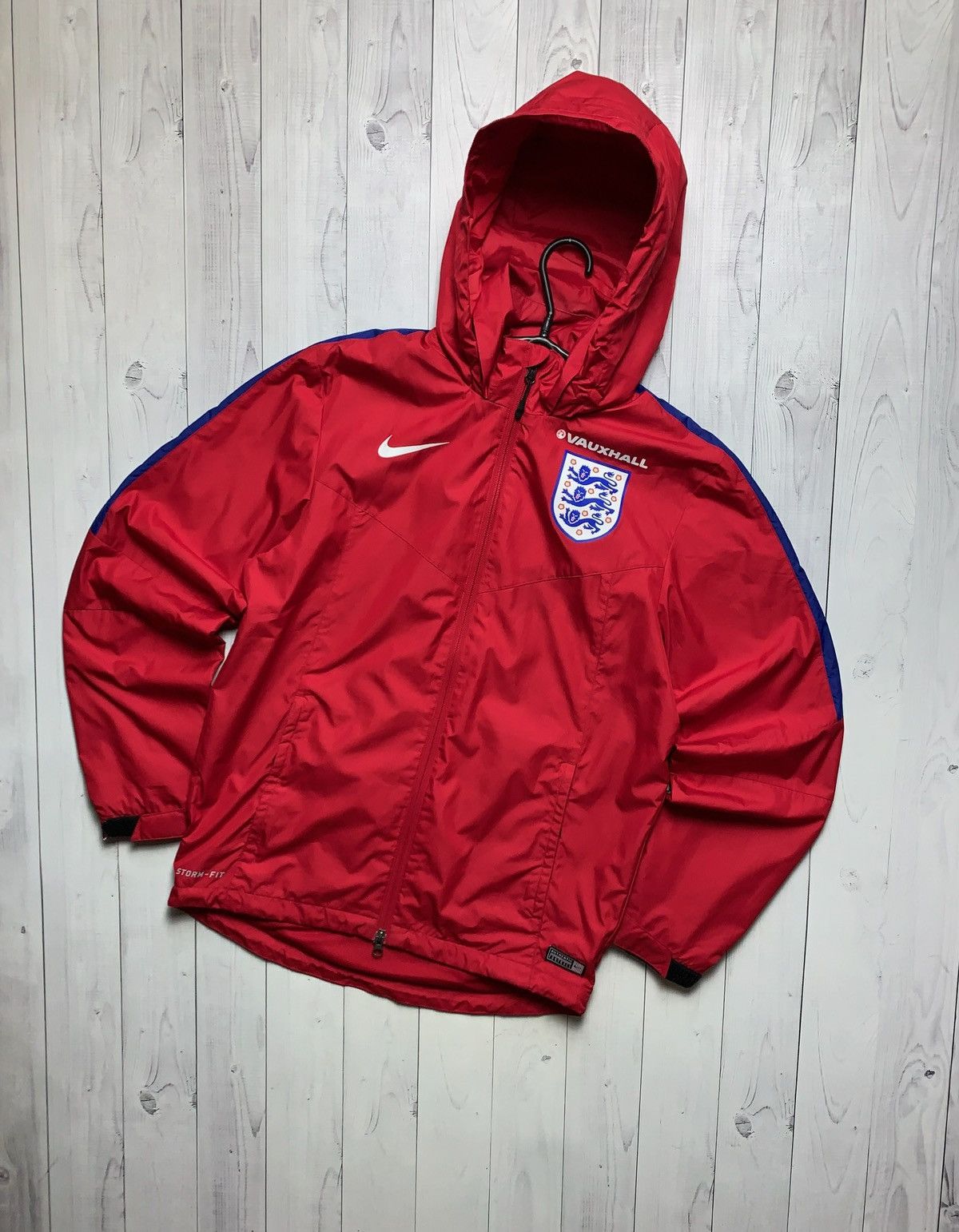 Nike × Vintage Vintage Nike England soccer jacket size S red Size US S / EU 44-46 / 1 - 1 Thumbnail