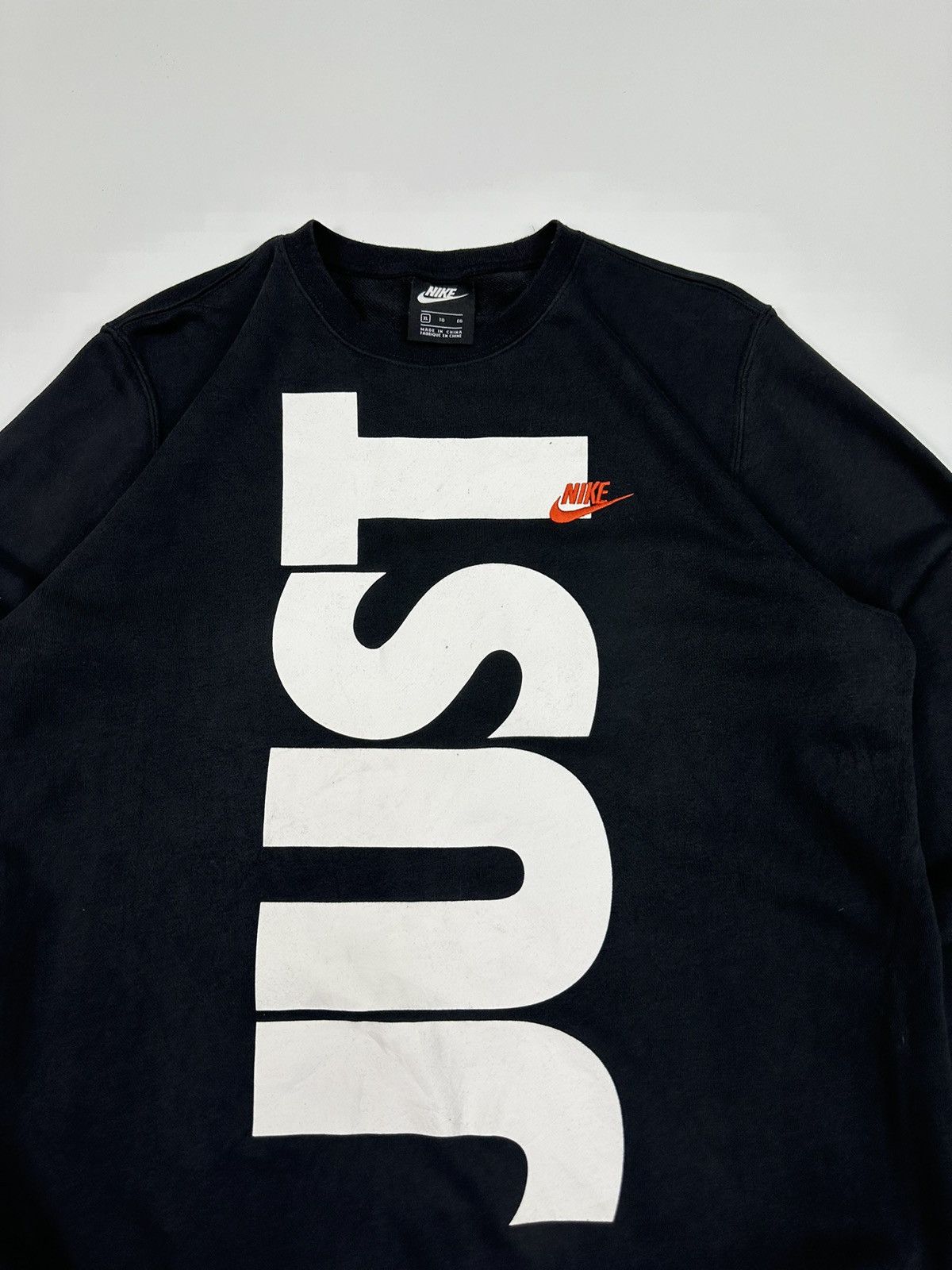 Nike Nike Just Do It Big Logo CrewNeck A620 Size US M / EU 48-50 / 2 - 4 Thumbnail