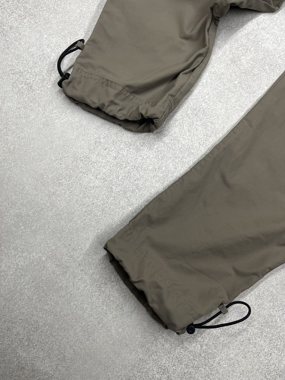 Nike Nike NSW Embroidered Woven Cargo Pants Beige TECH ACG Size US 30 / EU 46 - 8 Thumbnail