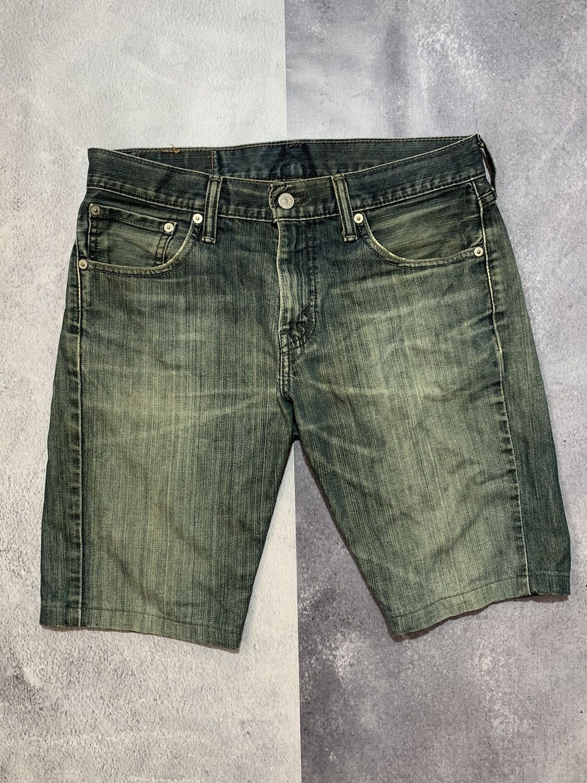 Levi's × Vintage Vintage Y2K Levi’s denim shorts streetwear size 31 Size US 31 - 2 Thumbnail