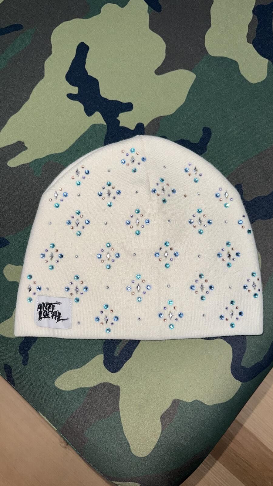 Other Anti-Local White Diamond Beanie Size ONE SIZE - 1 Thumbnail