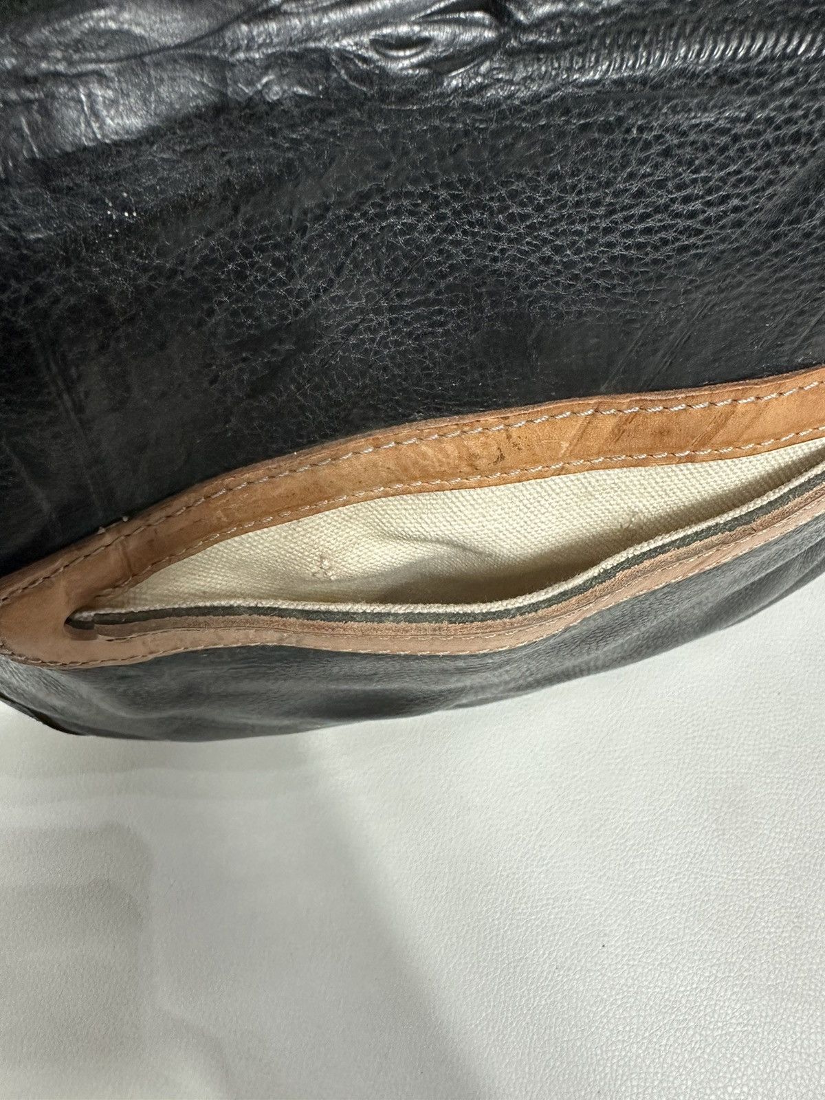 Genuine Leather Ffroi Leather Cross body Bag Size ONE SIZE - 11 Thumbnail