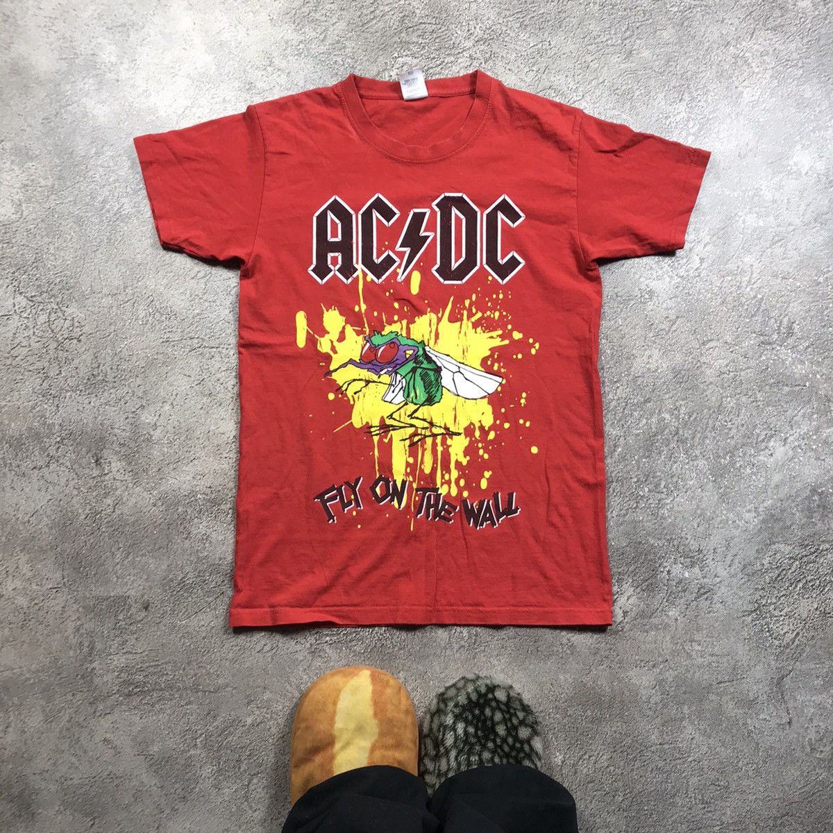 Vintage Vintage 90s AC/DC Band Tee Sun Faded Graphic Rock Punk M Size US M / EU 48-50 / 2 - 1 Thumbnail