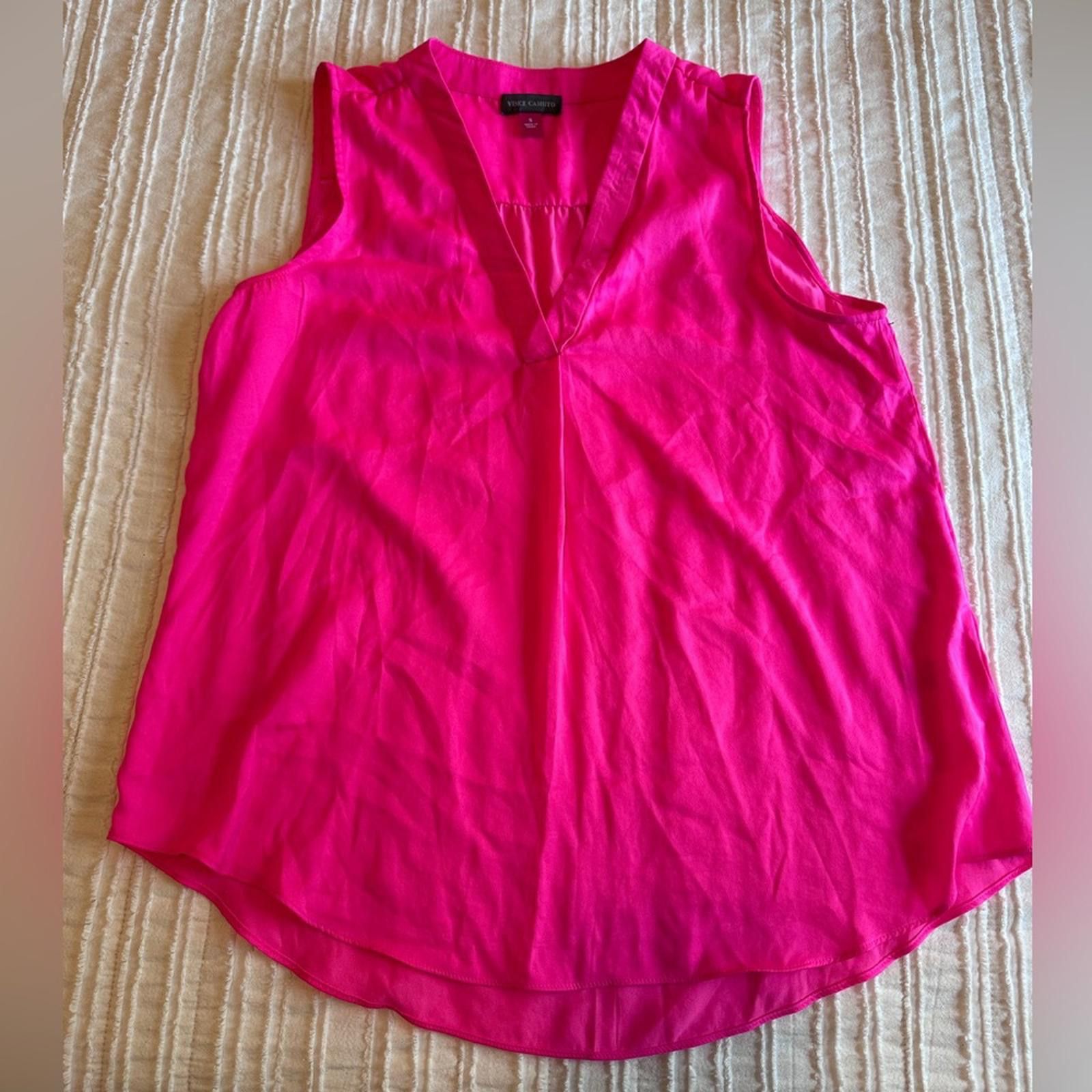 Vince Camuto Vince Camuto Small Barbie Vivid Pink Sleeveless Blouse NWOT Size S / US 4 / IT 40 - 2 Thumbnail