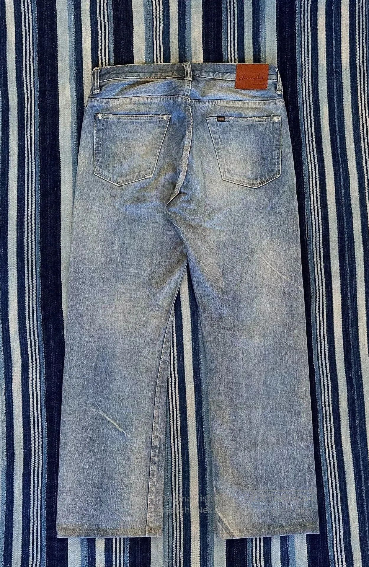 Chimala chimala straight-leg denim pants in light wash. Size US 31 - 2 Thumbnail