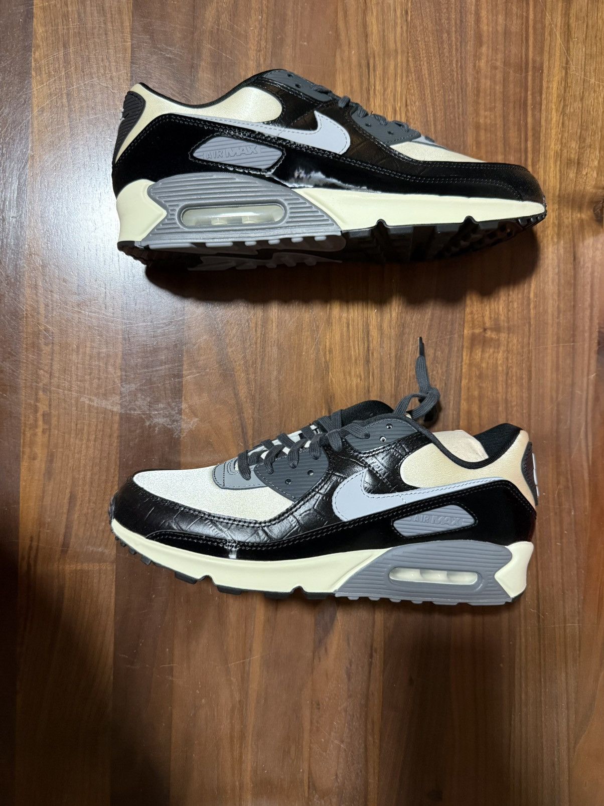 NIKE AIR MAX 90 QS 'SMOKE GREY CROCODILE' Men’s Size 11