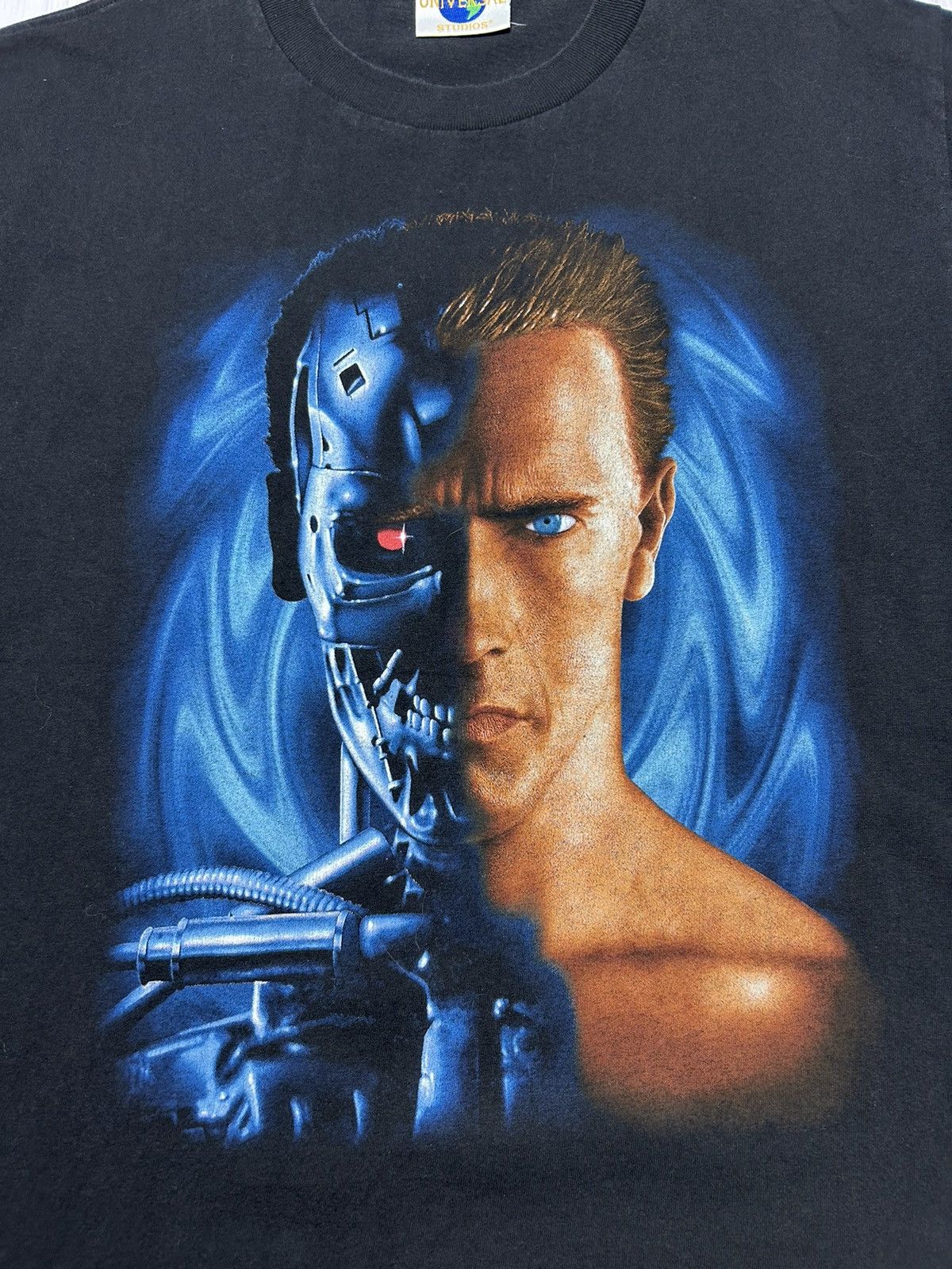 Universal Studios Rare! Terminator 2 I Told You I’d Be Back Universal T-Shirt Size US L / EU 52-54 / 3 - 5 Thumbnail