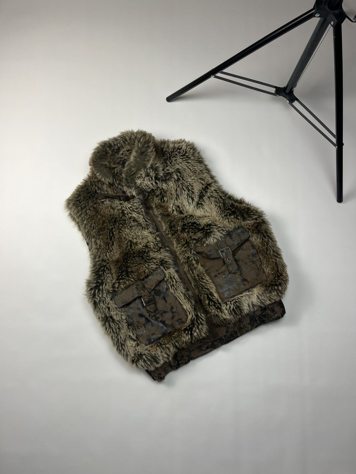 If Six Was Nine Vintage Y2K Crpped Faux Fur Vest LGB Style UNISEX