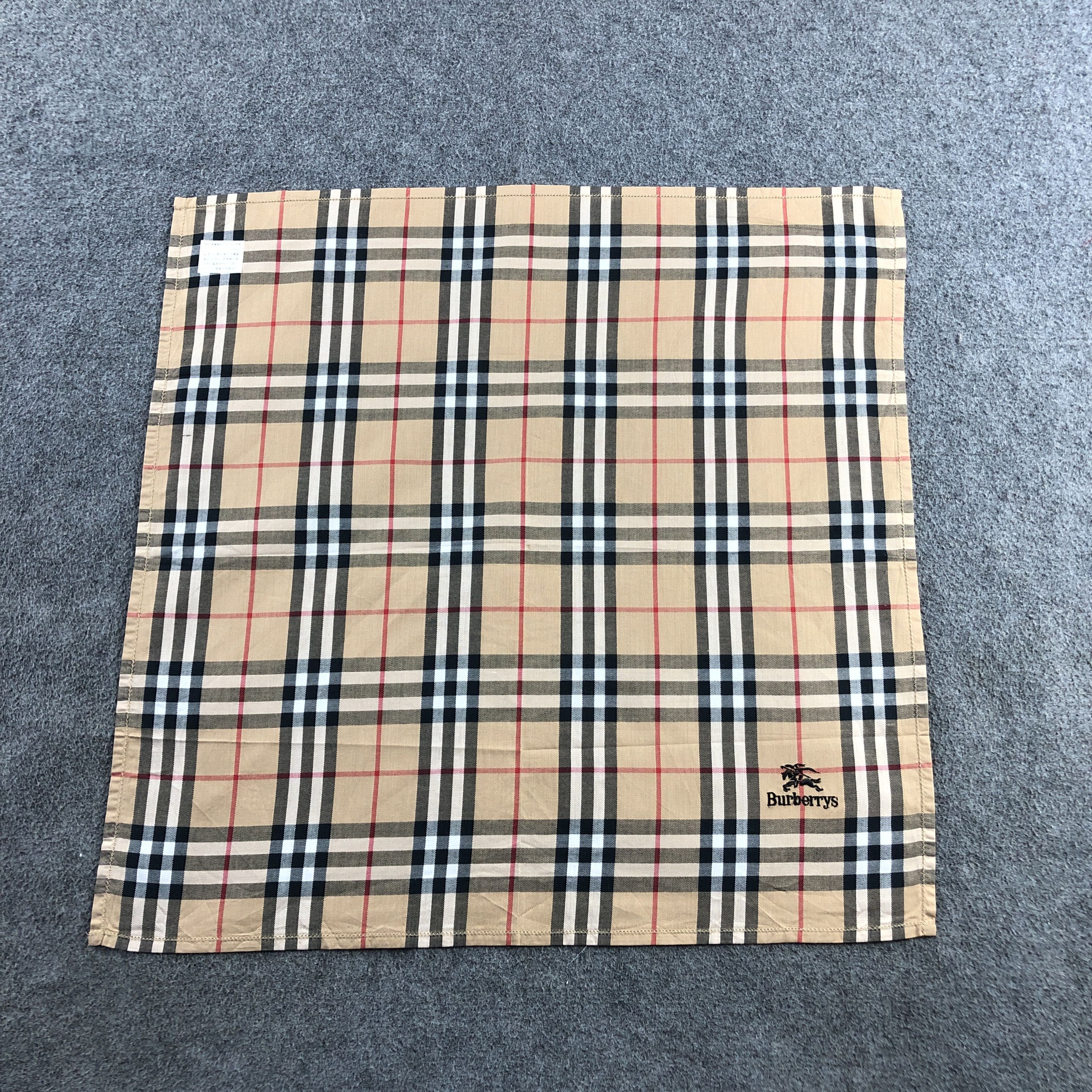 Burberry Burberry Nova Check Handkerchief Neckerchief Bandana H2701 Size ONE SIZE - 2 Thumbnail